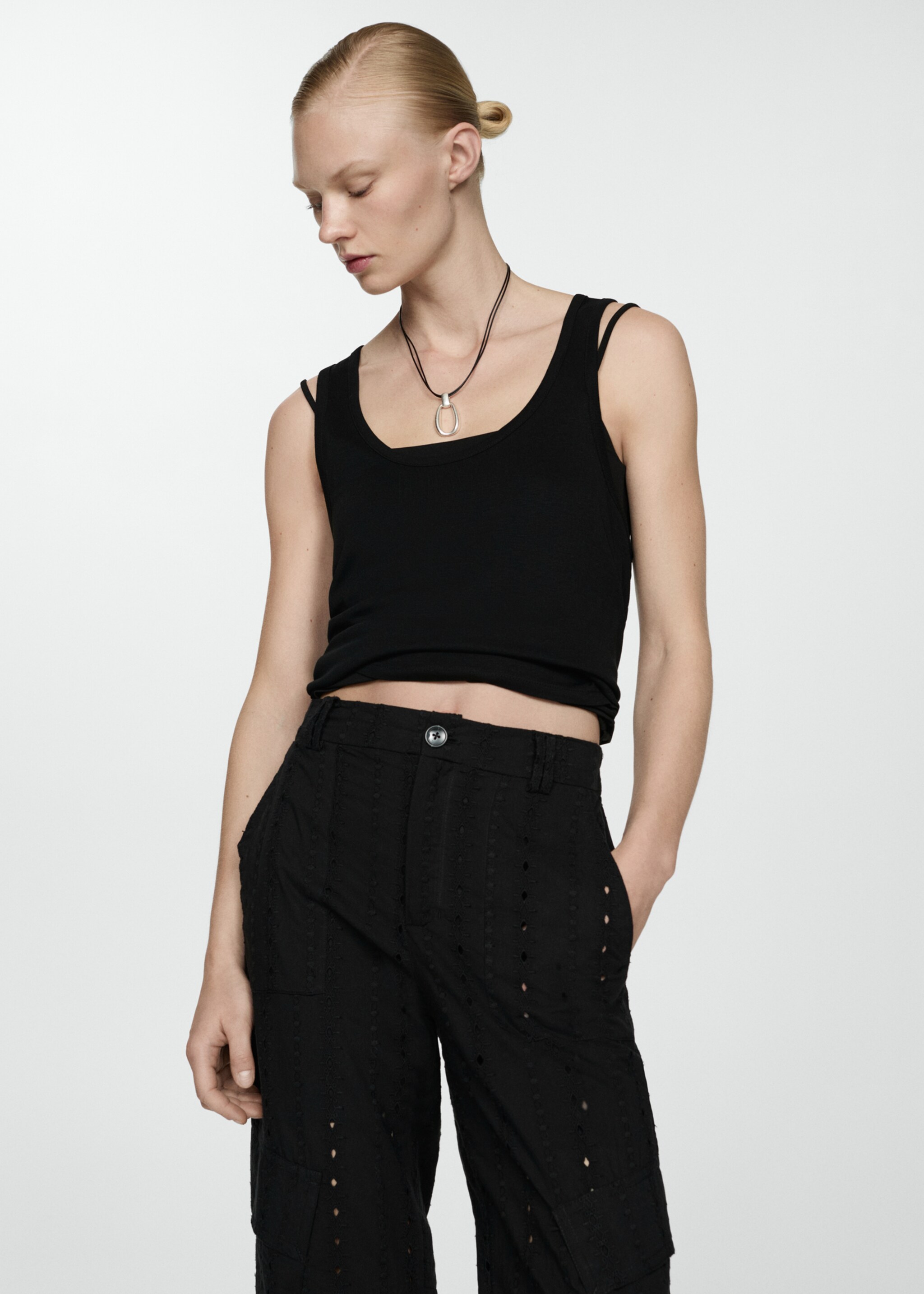 Embroidered cargo trousers - Details of the article 1