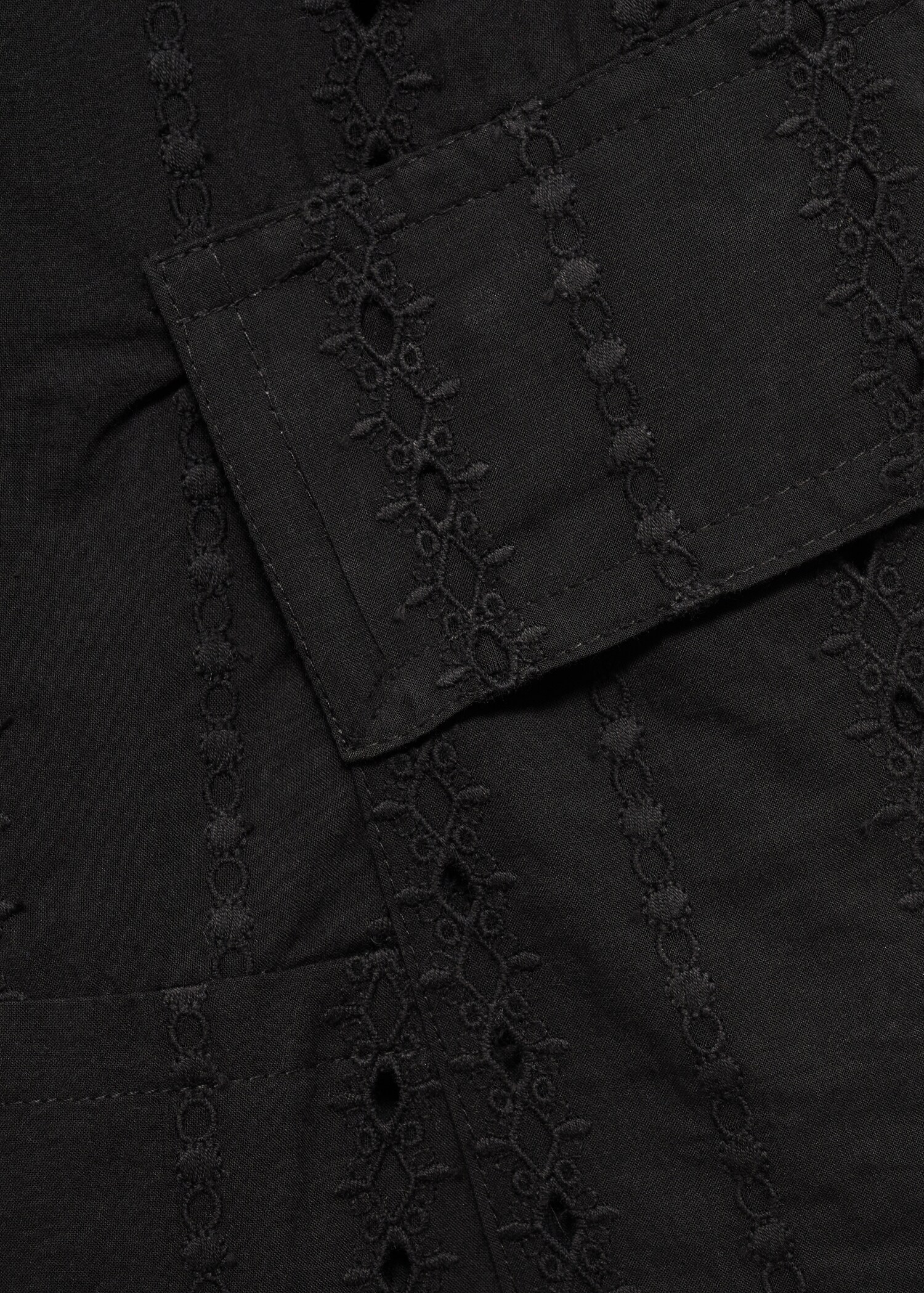 Embroidered cargo trousers - Details of the article 8