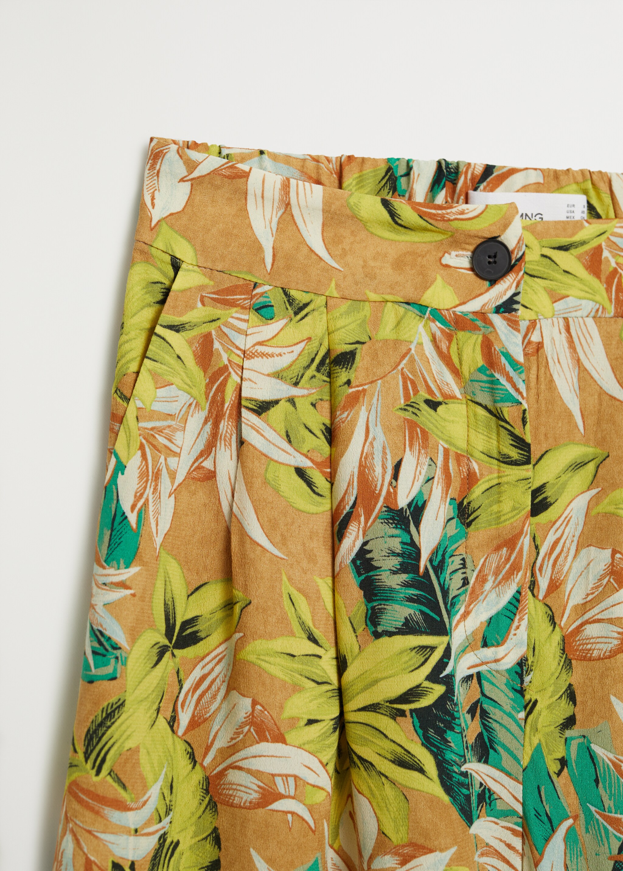 Tropical print shorts - Details of the article 8