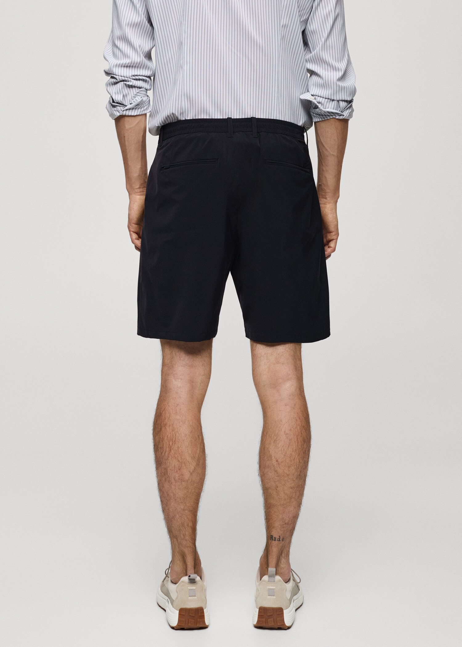 Bermudas regular fit cordón - Reverso del artículo