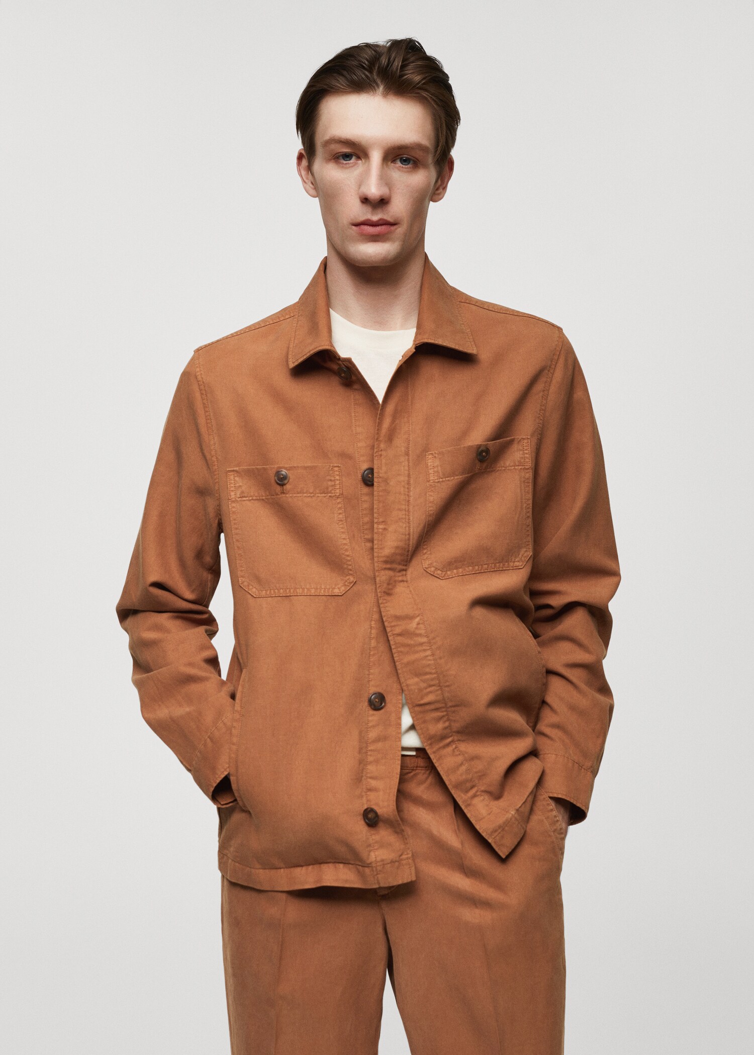 Surchemise slim-fit Tencel lin - Plan moyen