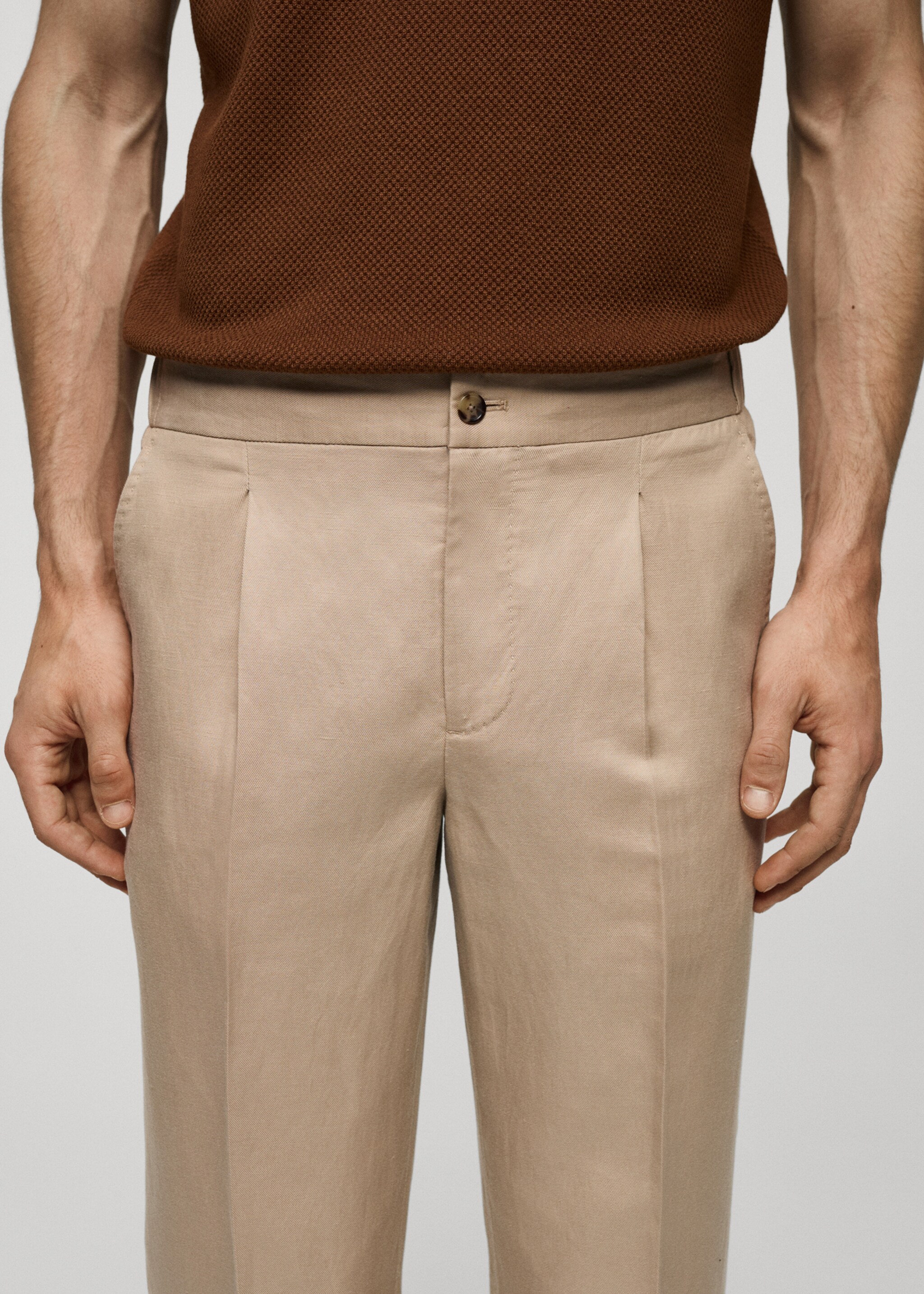 Tencel-linen pleated trousers - Details of the article 1