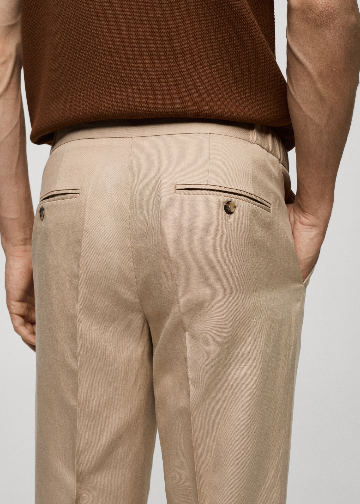 Bundfaltenhose aus Tencel mit Leinen - Detail des Artikels 6