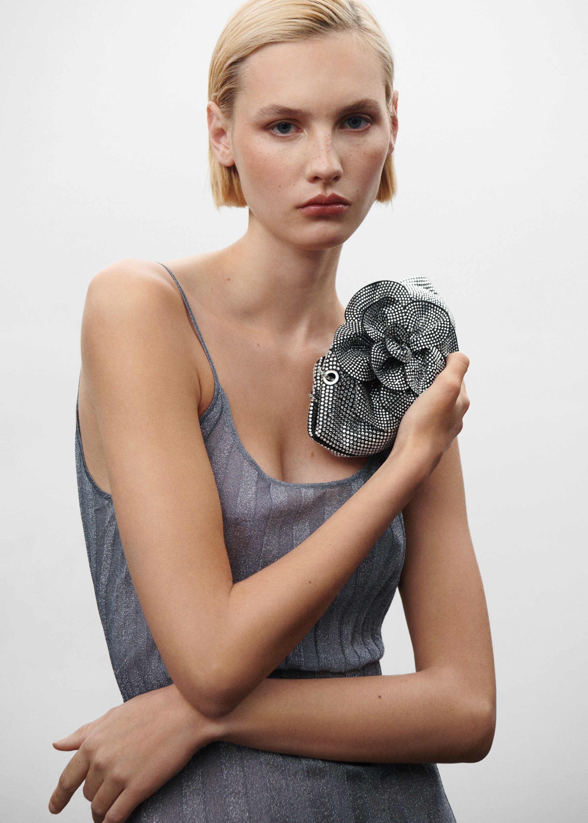 Τσάντα μεγάλο λουλούδι στρας - Λεπτομέρεια του προϊόντος 9, Μαύρο. Ref: 67080417-00.