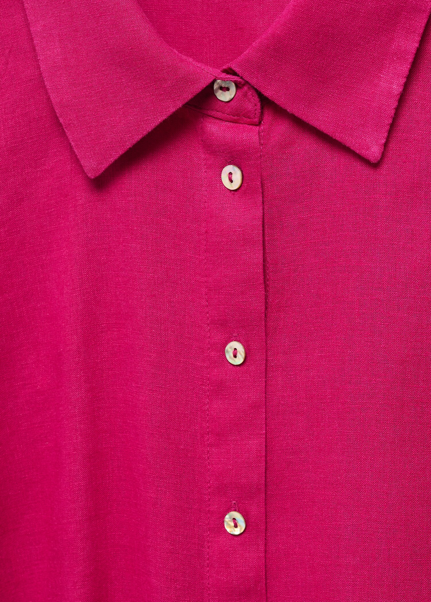 Camisa de linho com manga curta - Pormenor do artigo 8