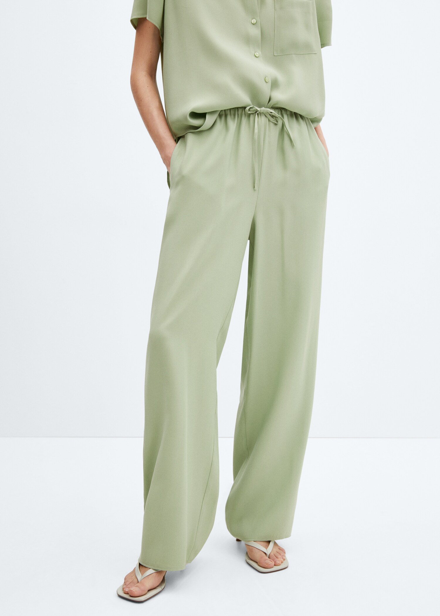 Wideleg trousers with elastic waist - Medium plane