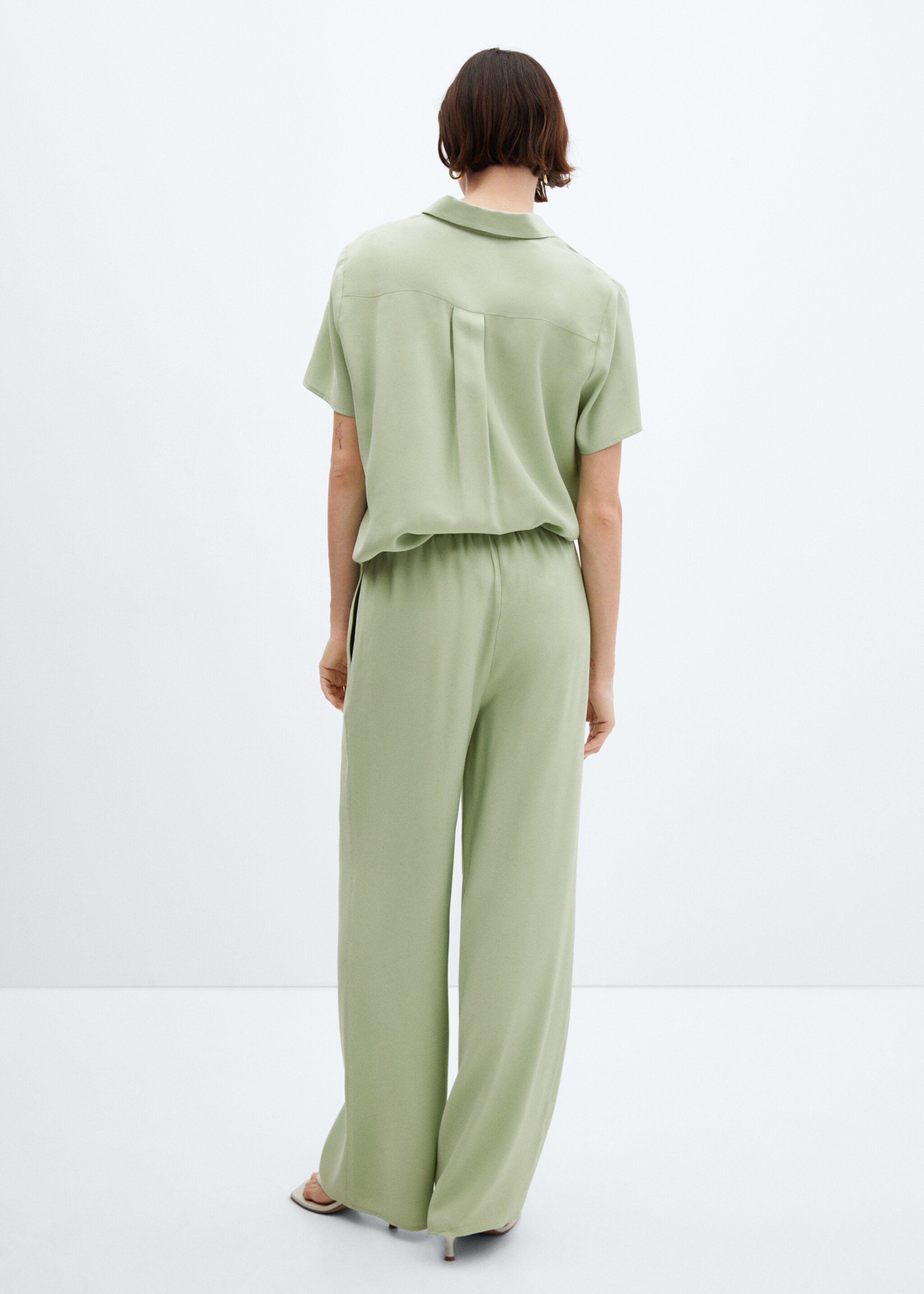 Wideleg trousers with elastic waist - Reverse of the article
