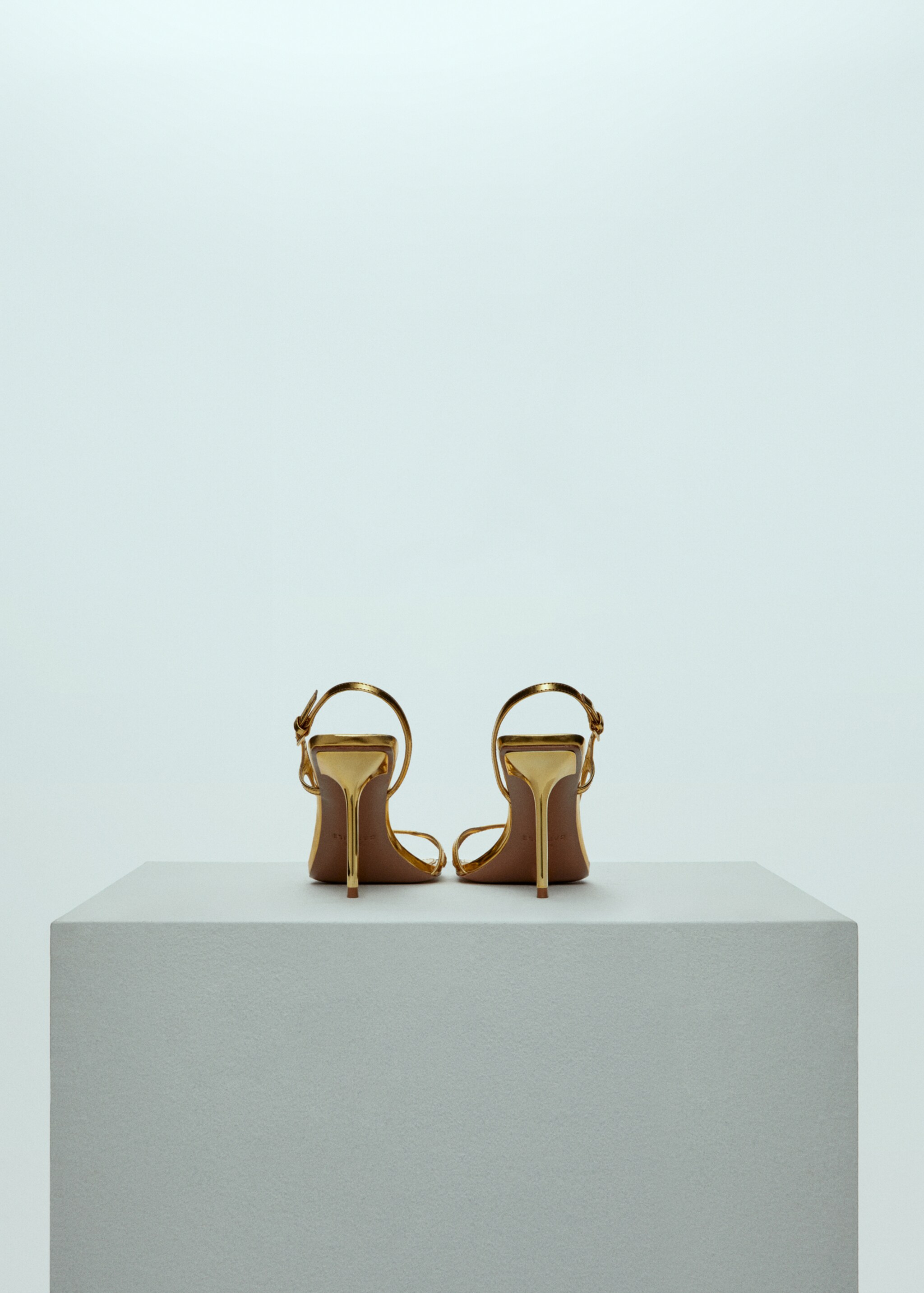 Sandales à lanières cuir - Détail de l'article 3