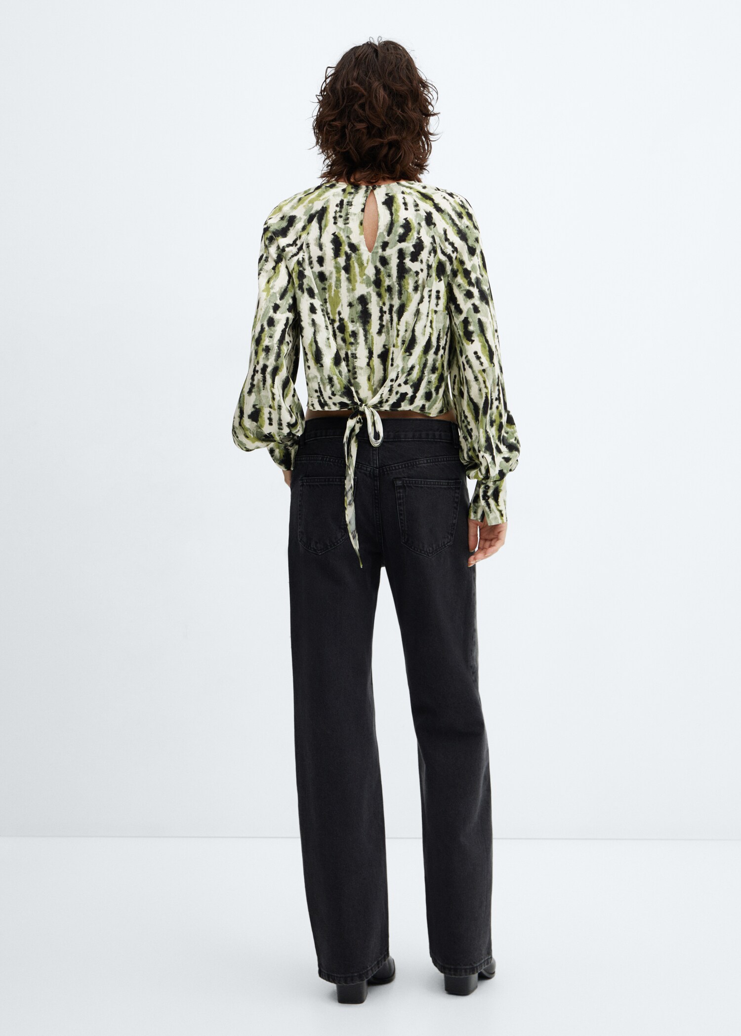Blusa estampada lazo - Reverso del artículo