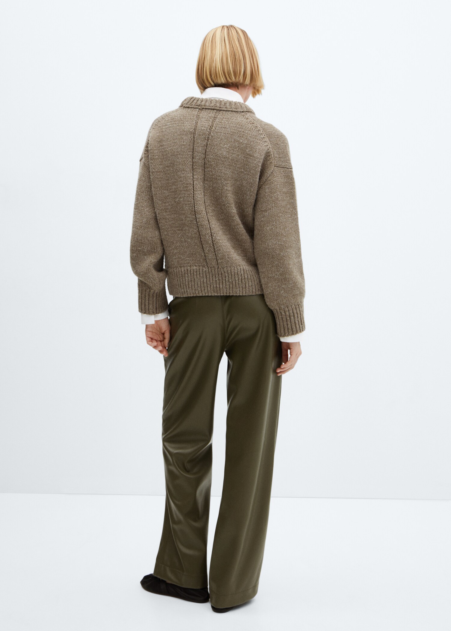 Leather-effect elastic waist trousers - Reverse of the article