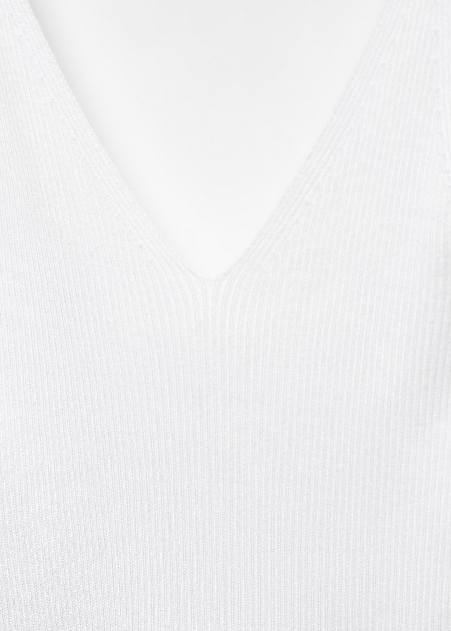 V-neck knitted top - Details of the article 8