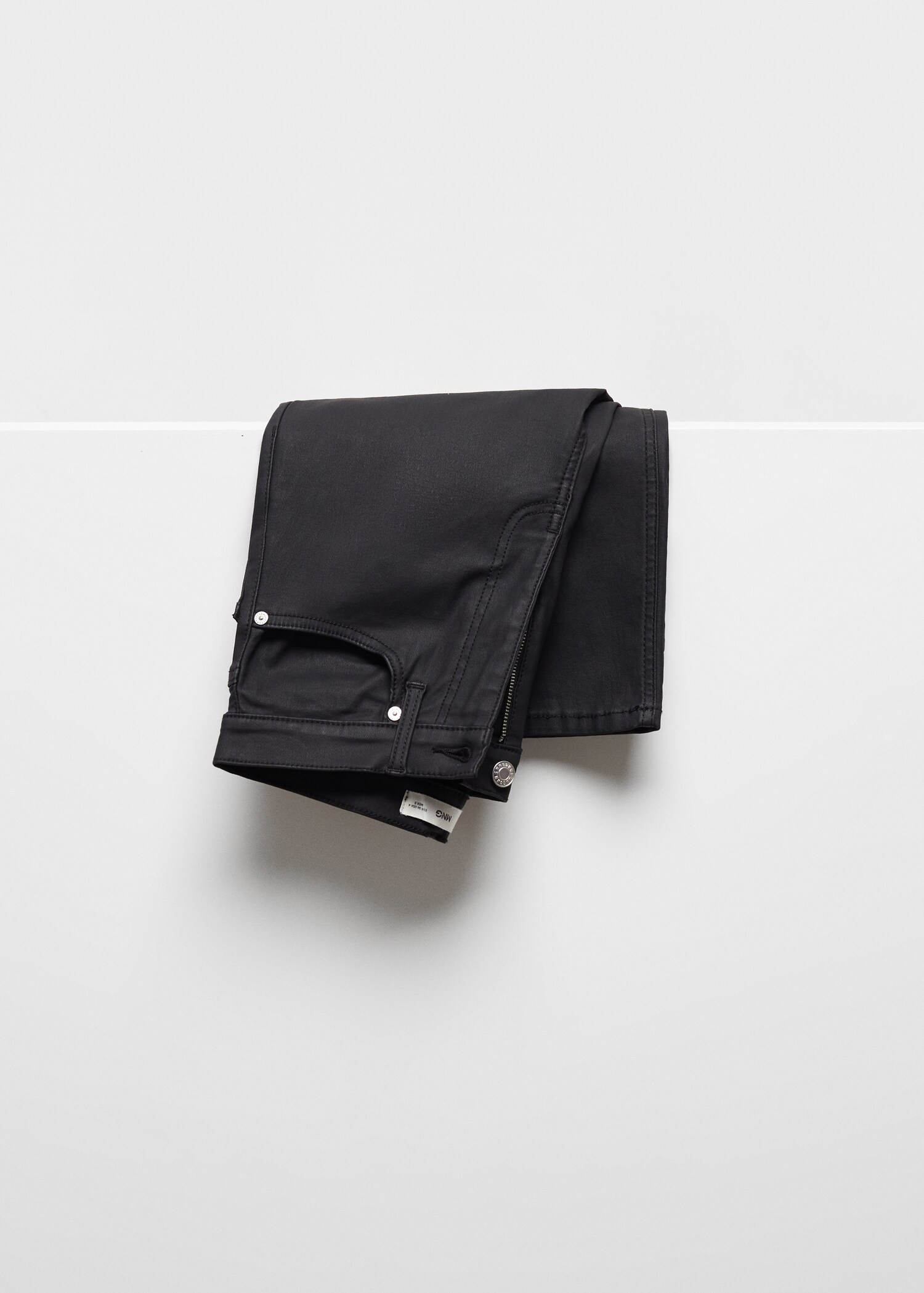 Slim-Crop-Jeans in Wachsoptik Claudia - Detail des Artikels 8