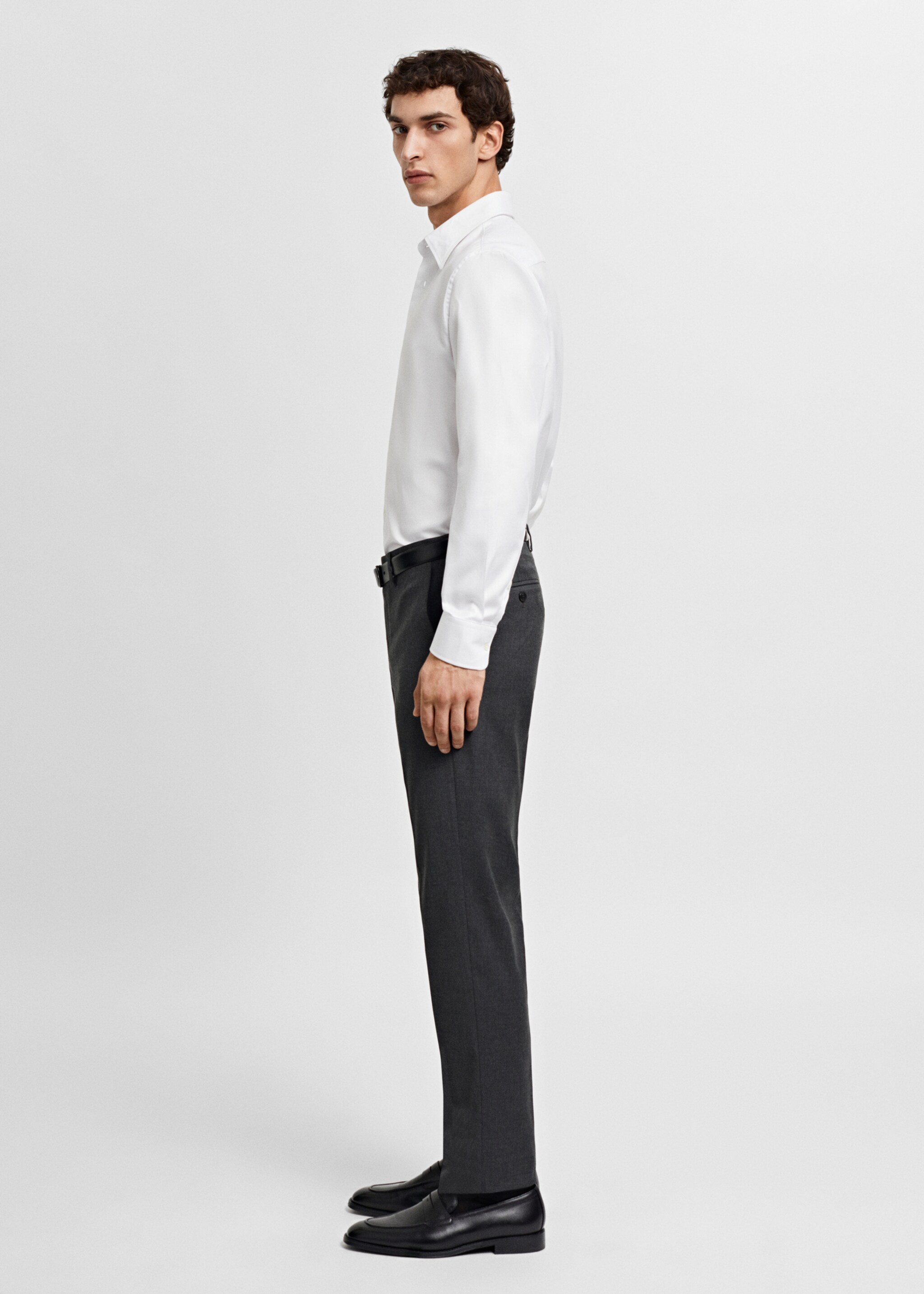 Regular-fit structured suit shirt - Details of the article 2