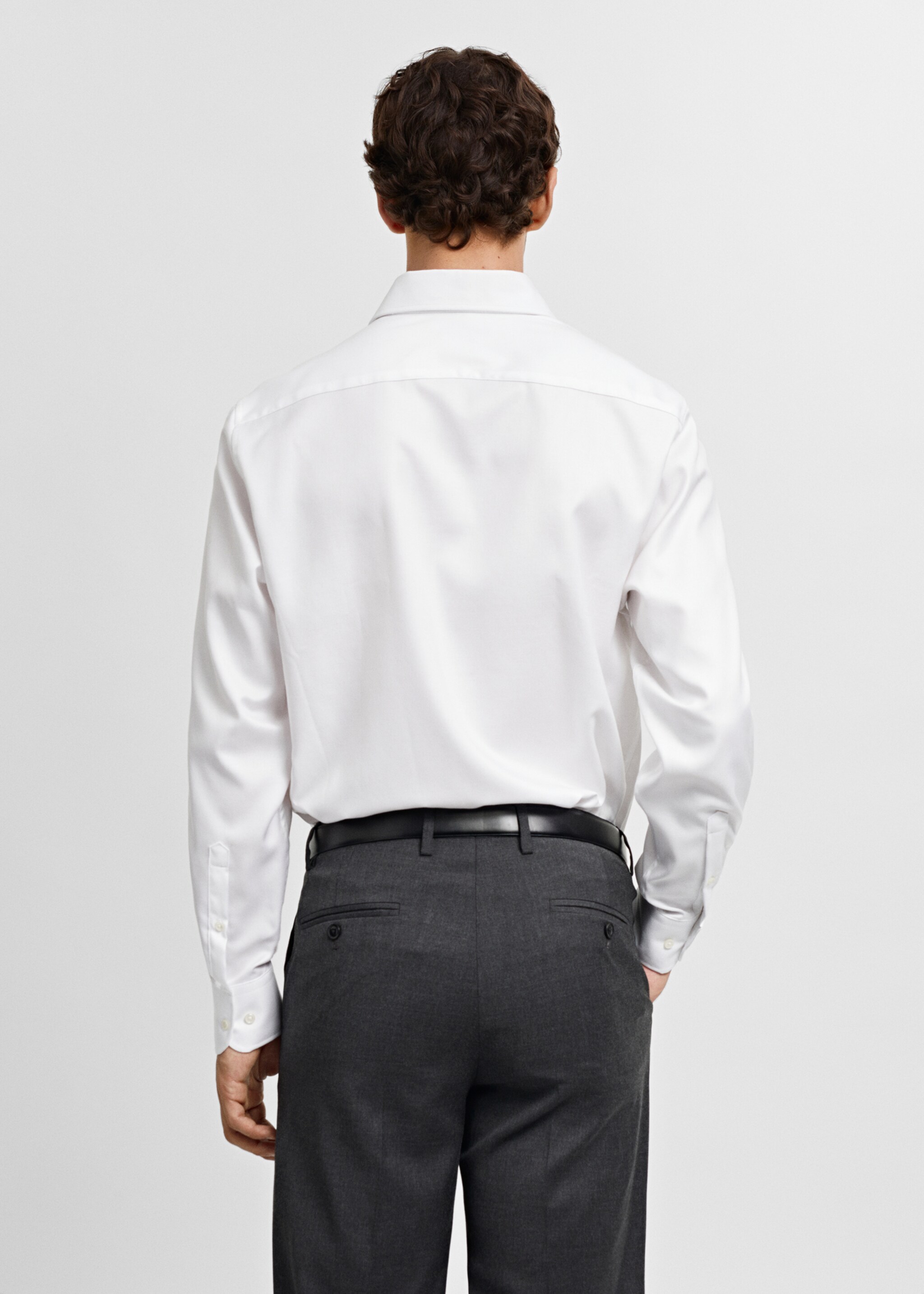 Regular-fit structured suit shirt - Reverse of the article