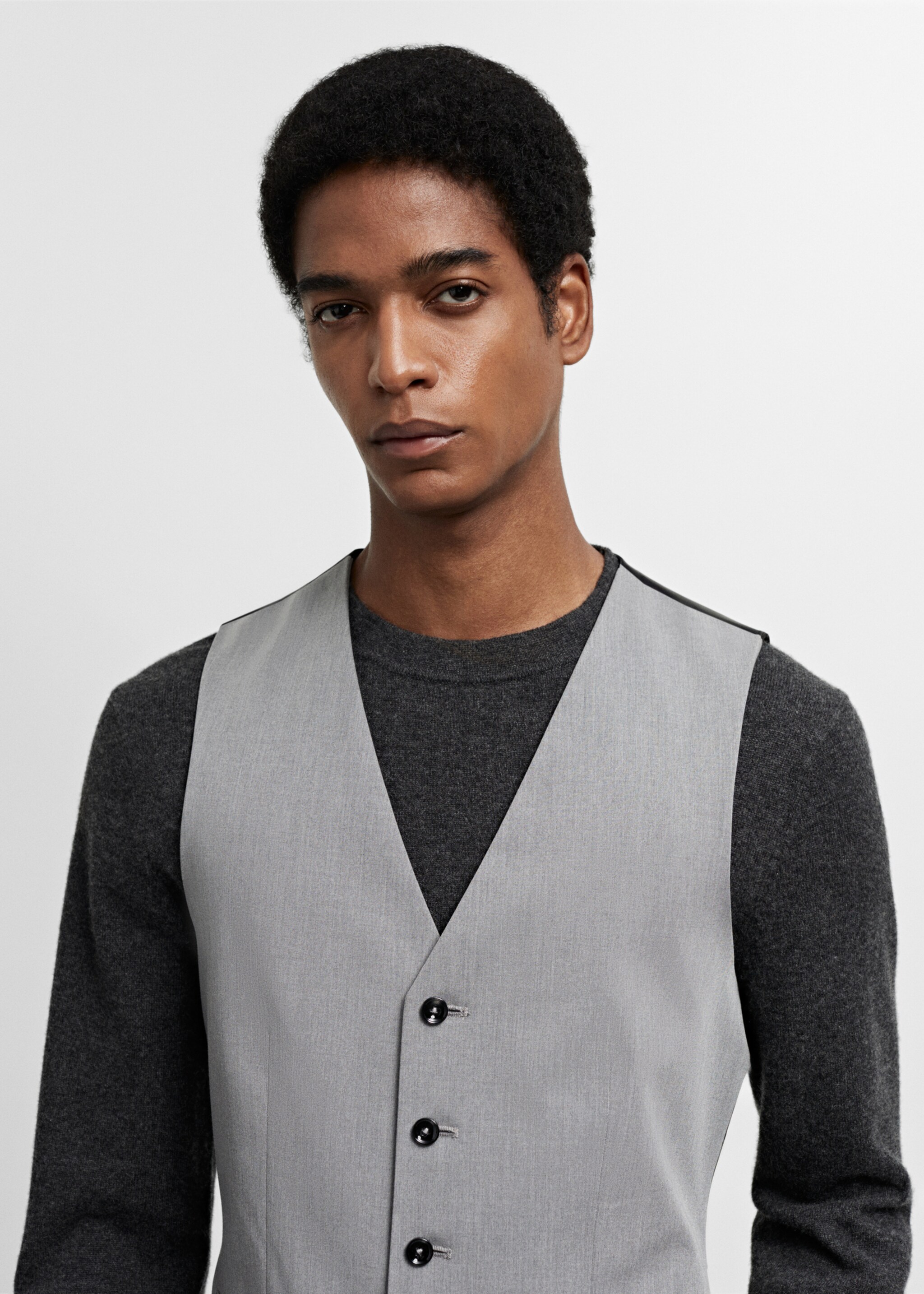 Super slim-fit stretch-fabric suit vest - Details of the article 1, Grey. Ref: 67080624-00.