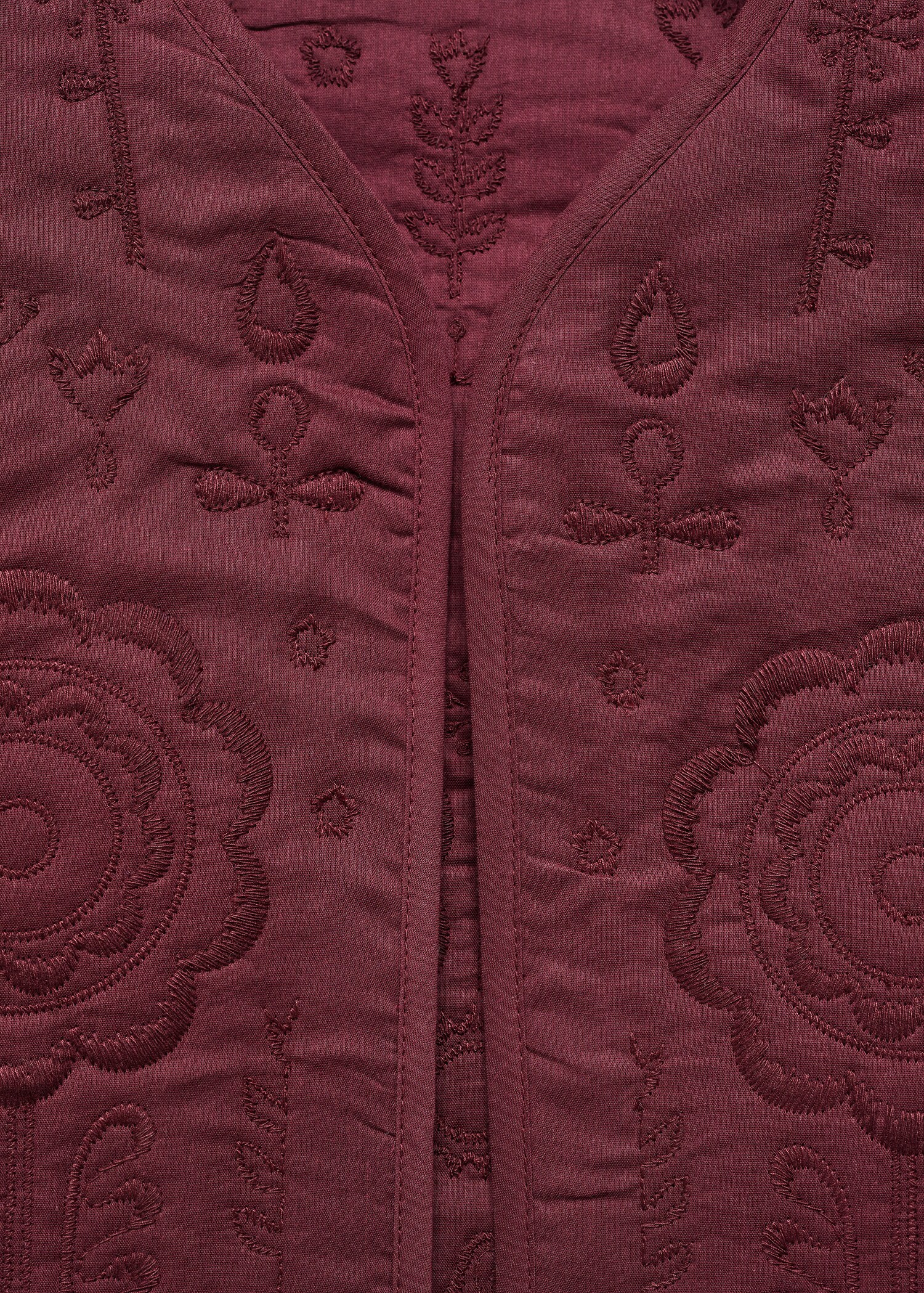 Embroidered gilet - Details of the article 8