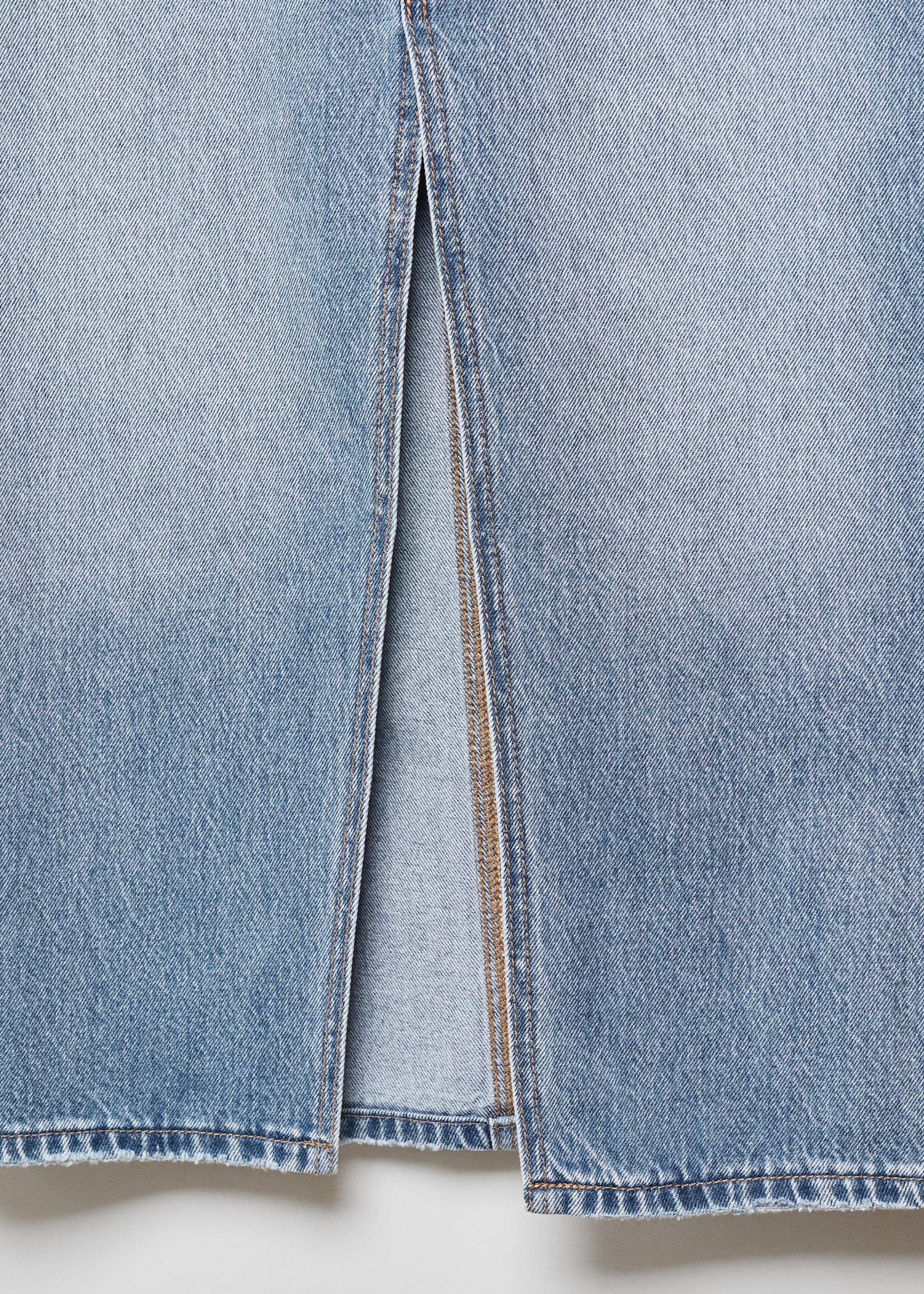 Spijkerrok met split - Detail van het artikel 8, Middenblauw. Ref: 67080674-00.