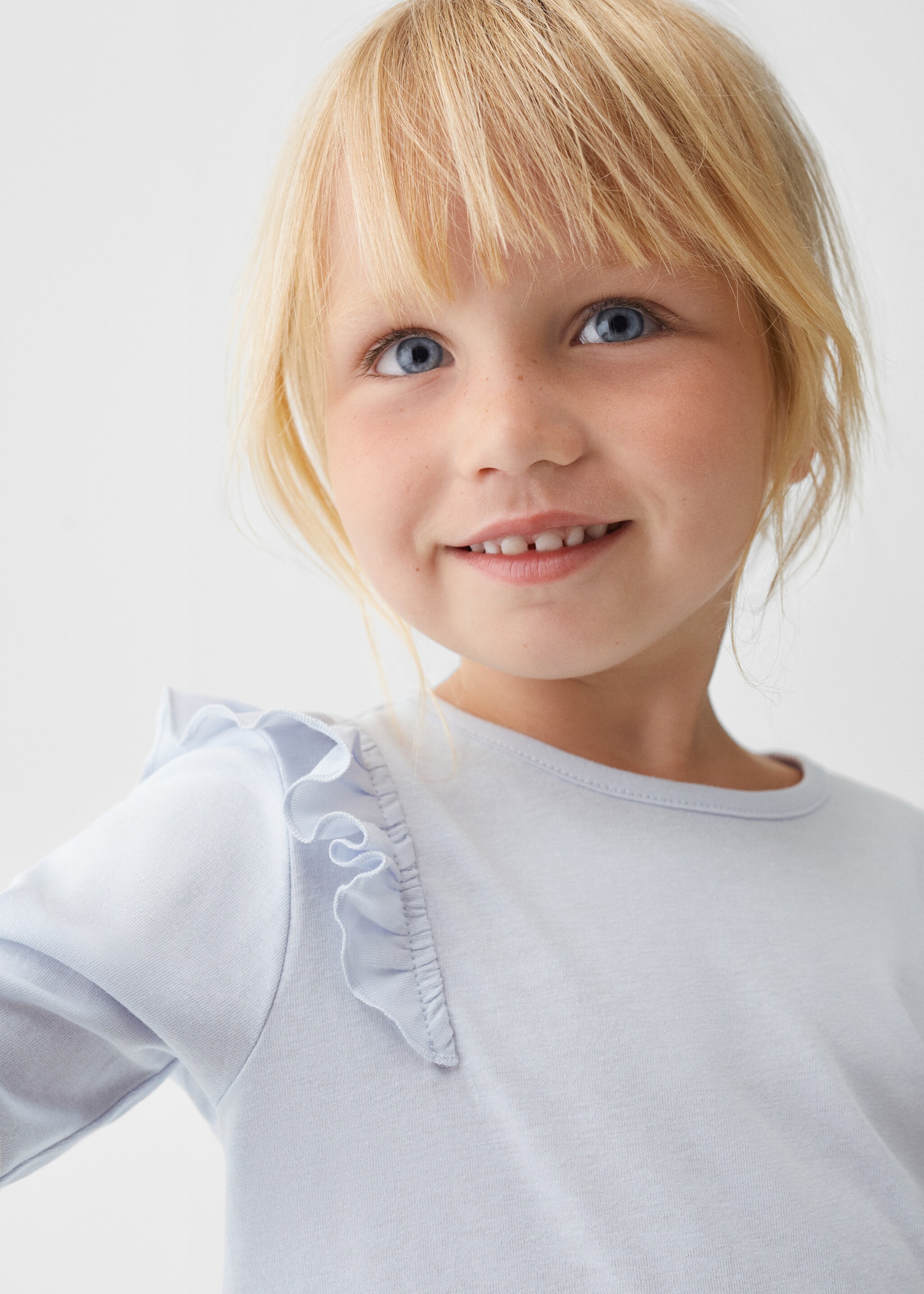 Tričko s dlouhým rukávem a volány - Detail zboží 1, Modrá obloha. Ref: 67082009-00.