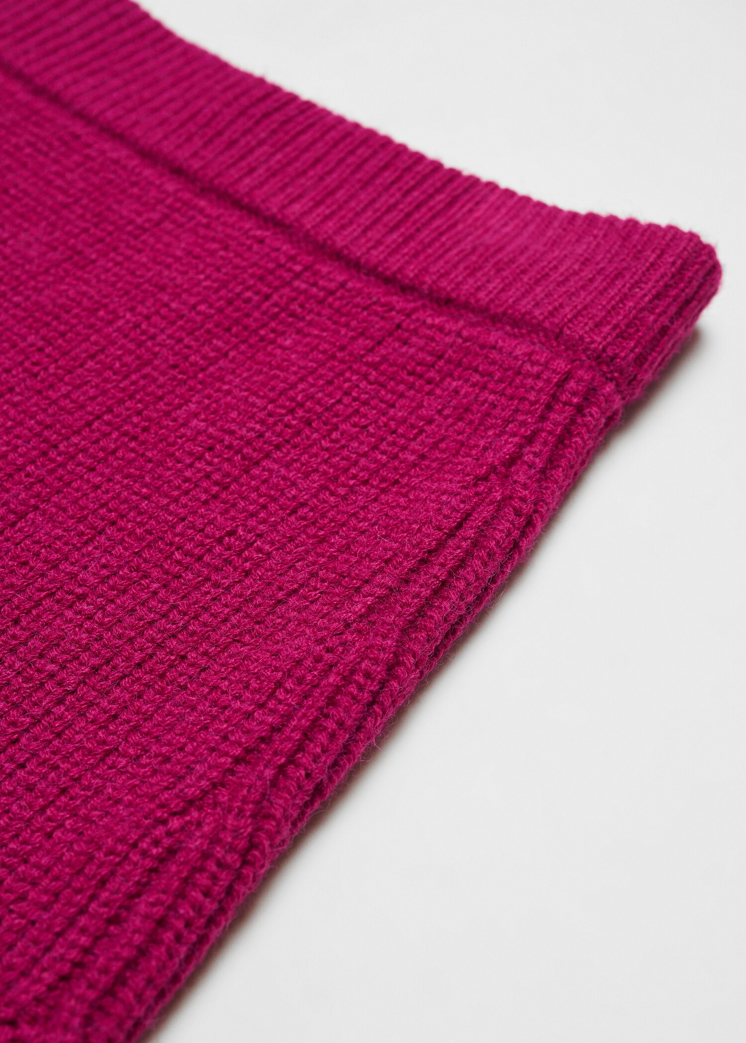 Short knitted skirt - Details of the article 8