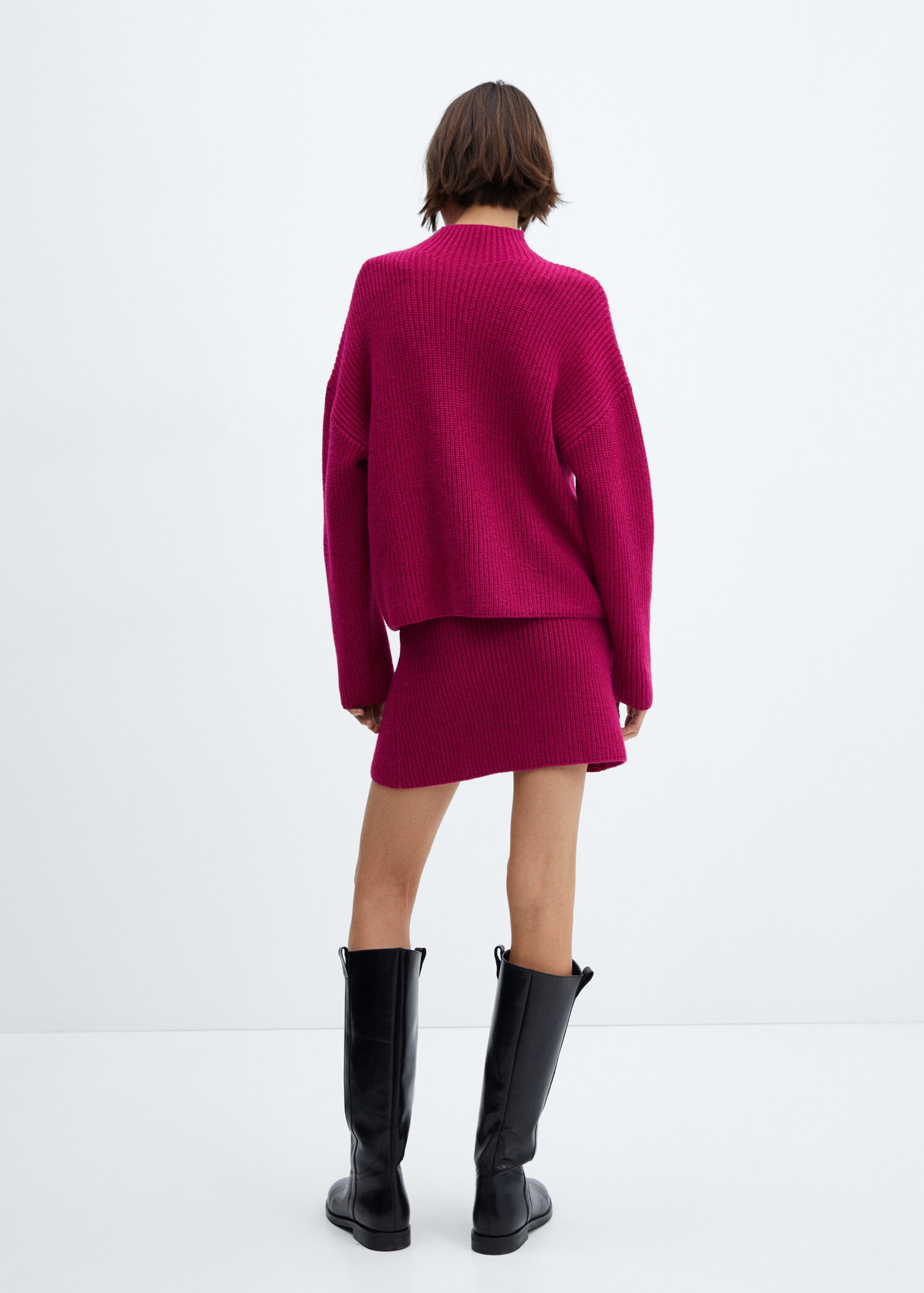 Short knitted skirt - Reverse of the article