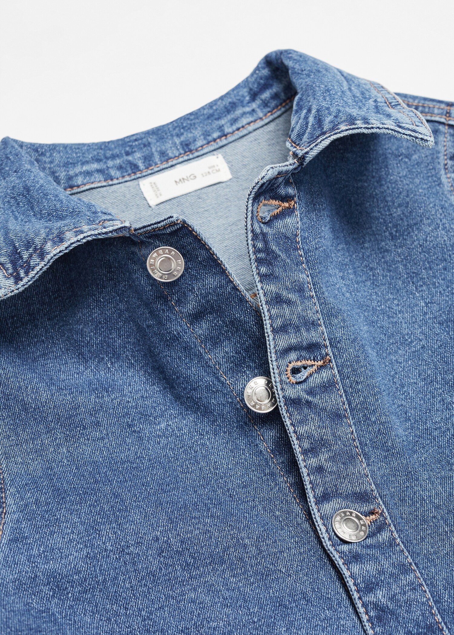 Long denim jumpsuit - Details of the article 8