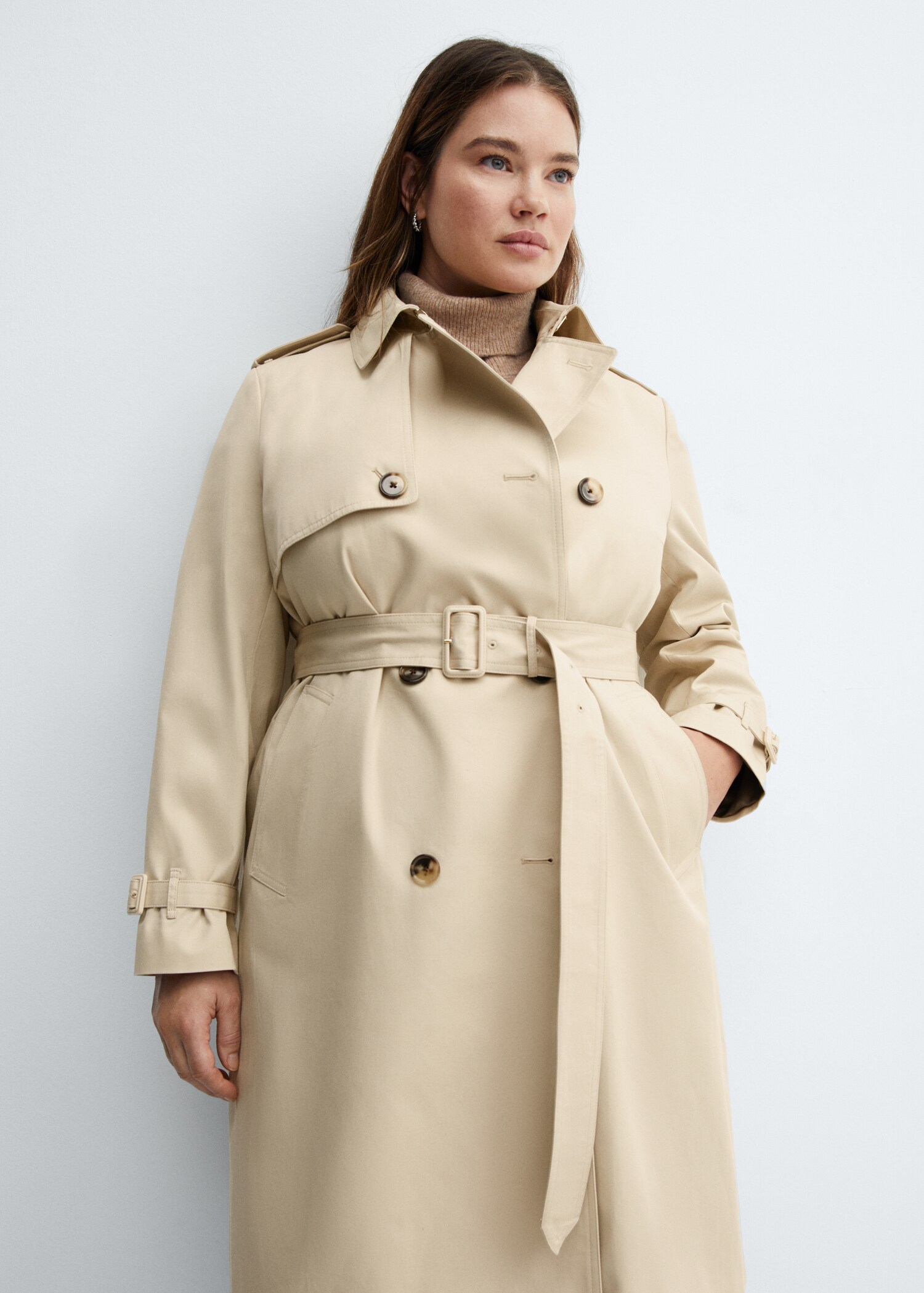 Klassischer Trenchcoat mit Gürtel - Detail des Artikels 5