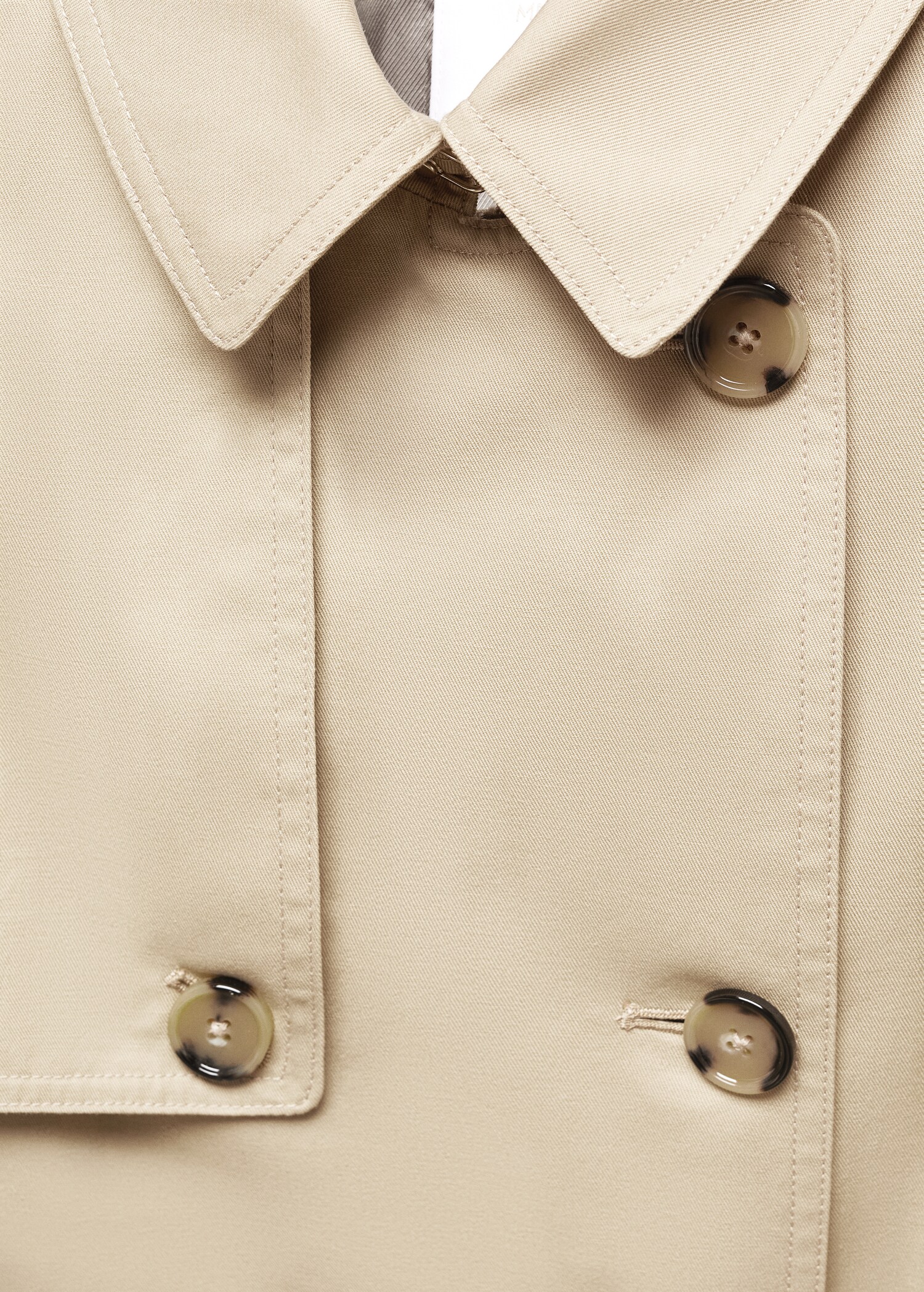 Klassischer Trenchcoat mit Gürtel - Detail des Artikels 8