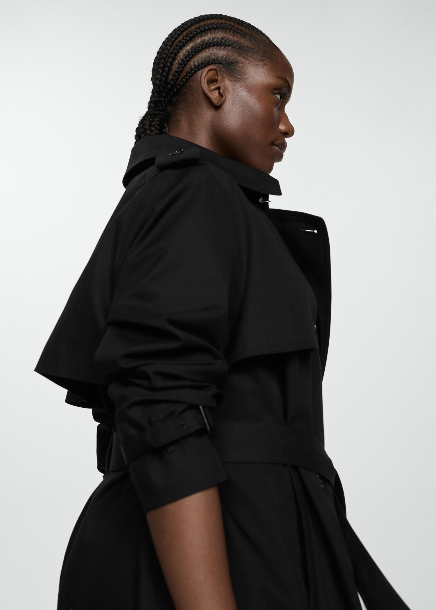 Klassischer Trenchcoat mit Gürtel - Detail des Artikels 4