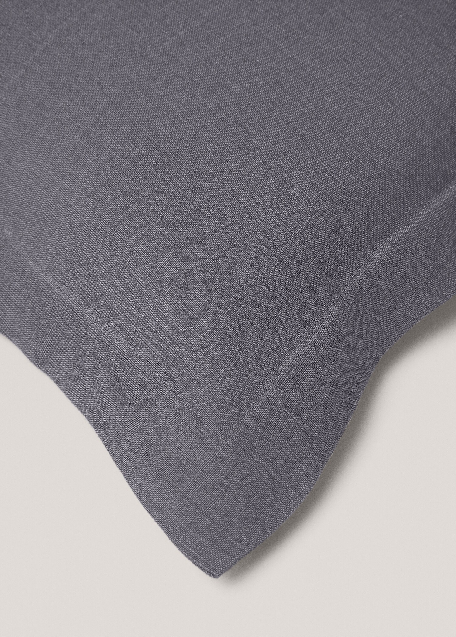 100% linen cushion cover 50x50cm - Details of the article 2