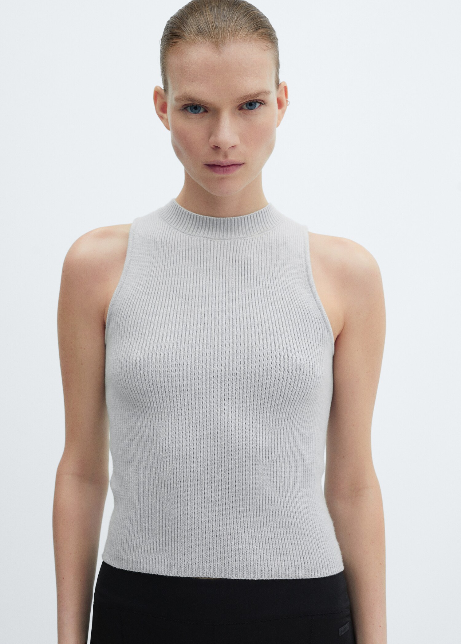 Ribbed knit top - Details of the article 1