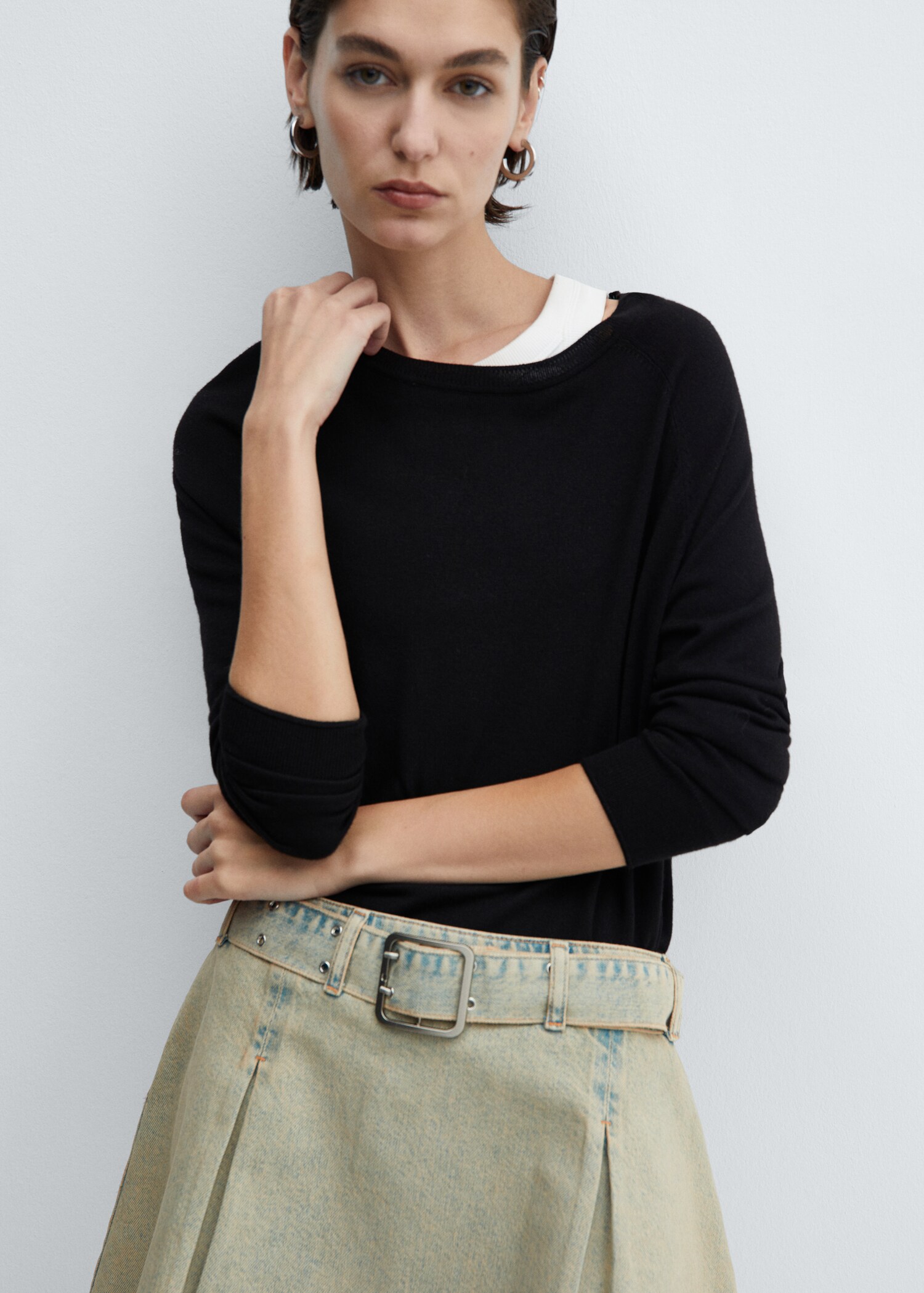 Denim mini-skirt with belt - Details of the article 1