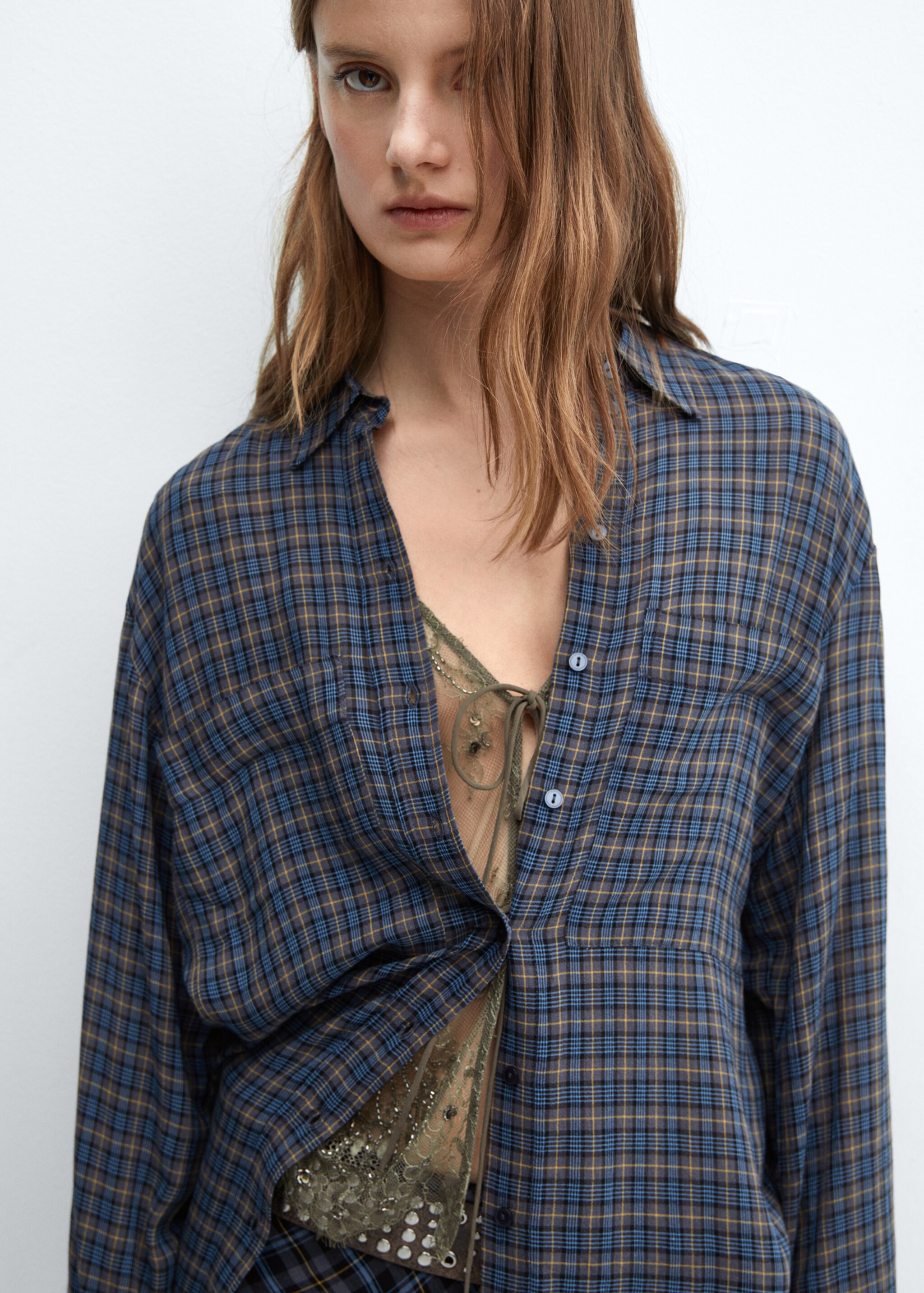 Oversize check shirt - Details of the article 1