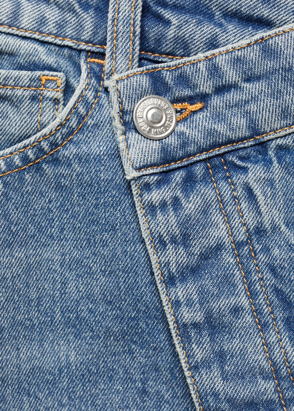 Asymmetrical Denim Skirt – The Perfect Assistant