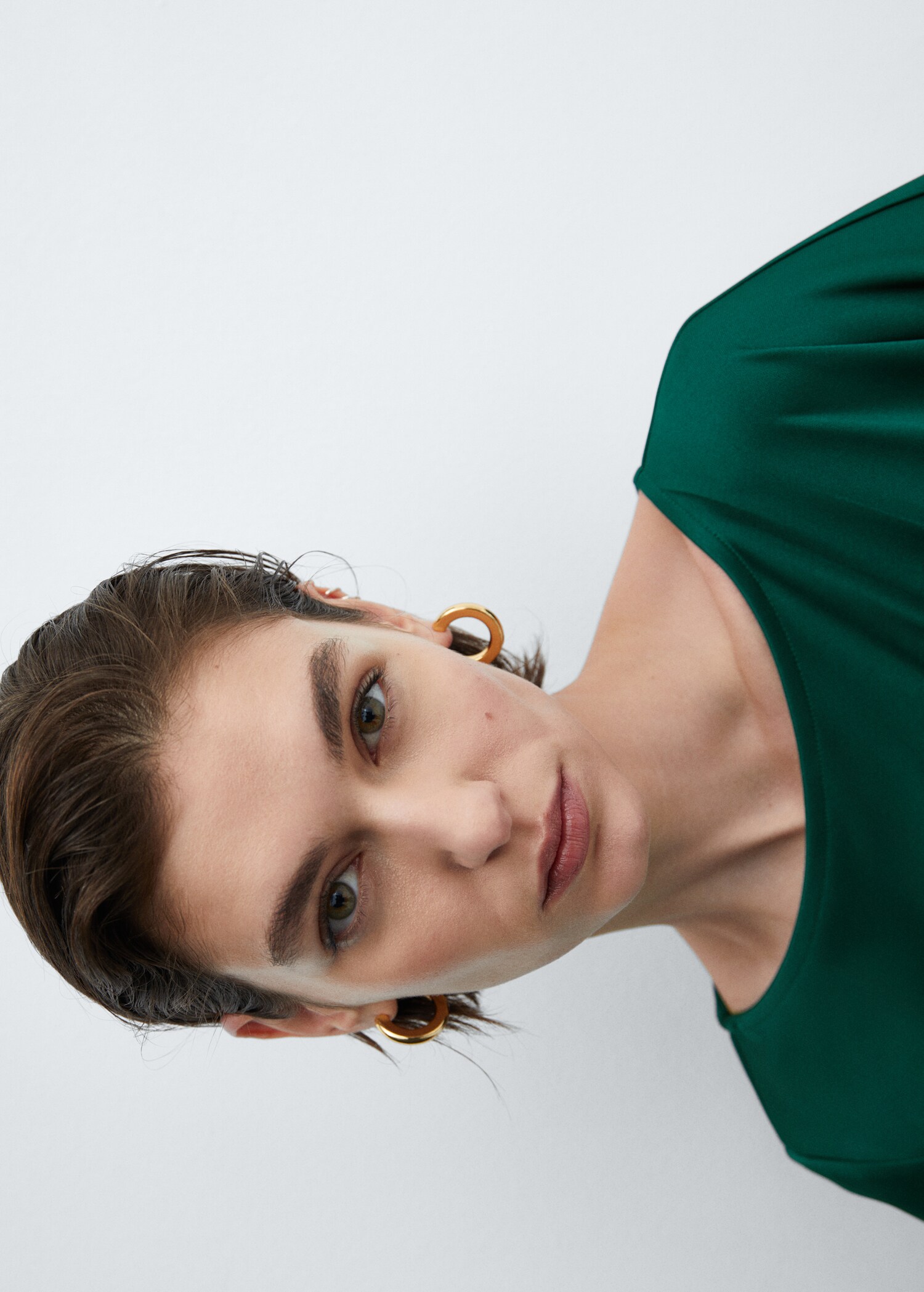 Asymmetric draped gown - Details of the article 1