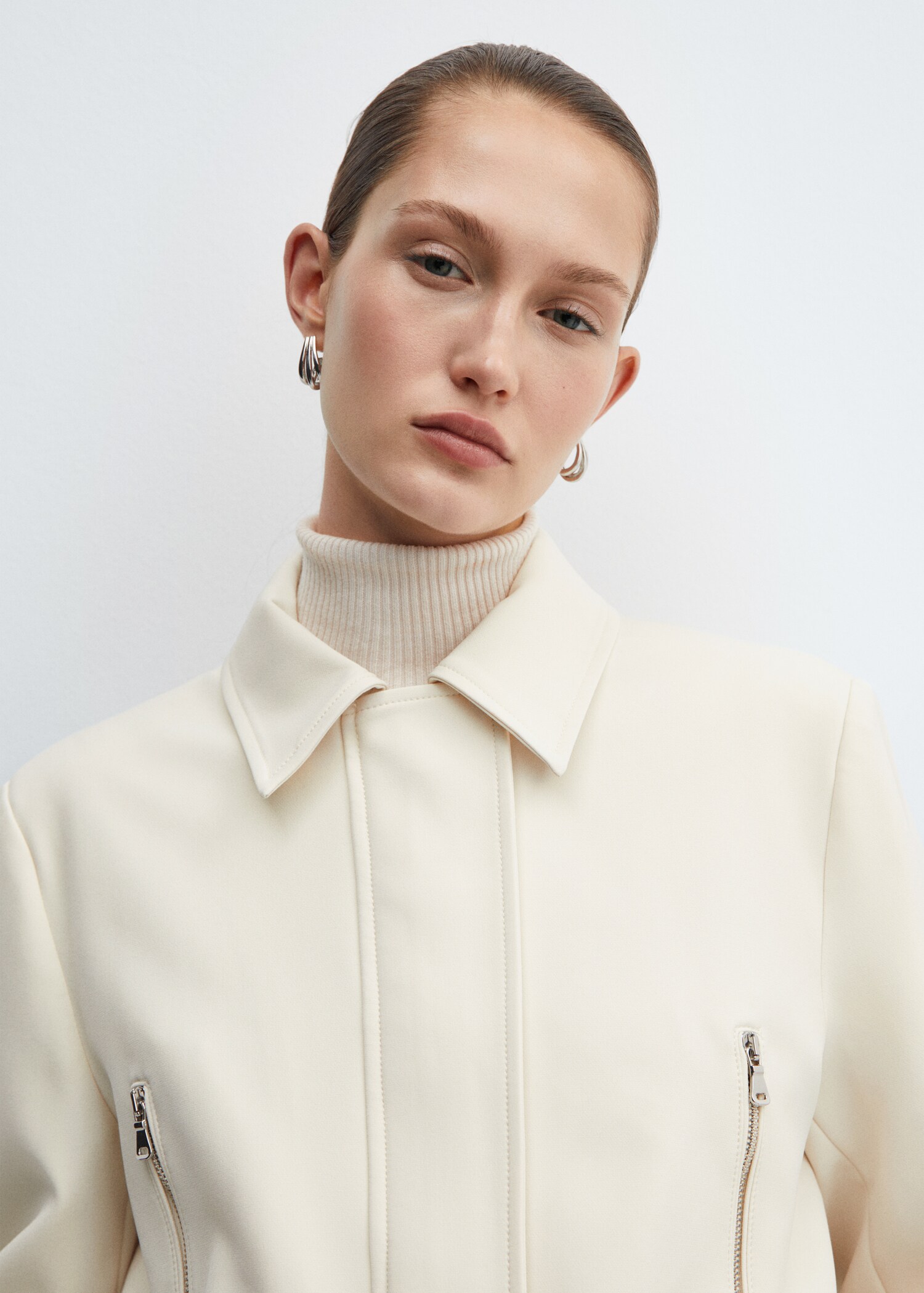 Crop-Jacke mit Schulterpolstern - Detail des Artikels 1