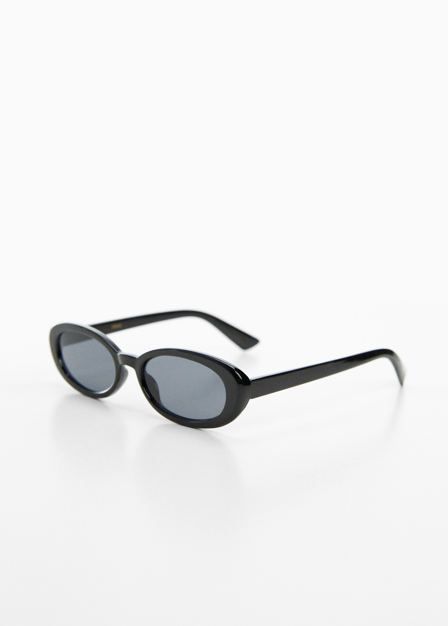 Gafas de sol montura de pasta - Plano medio
