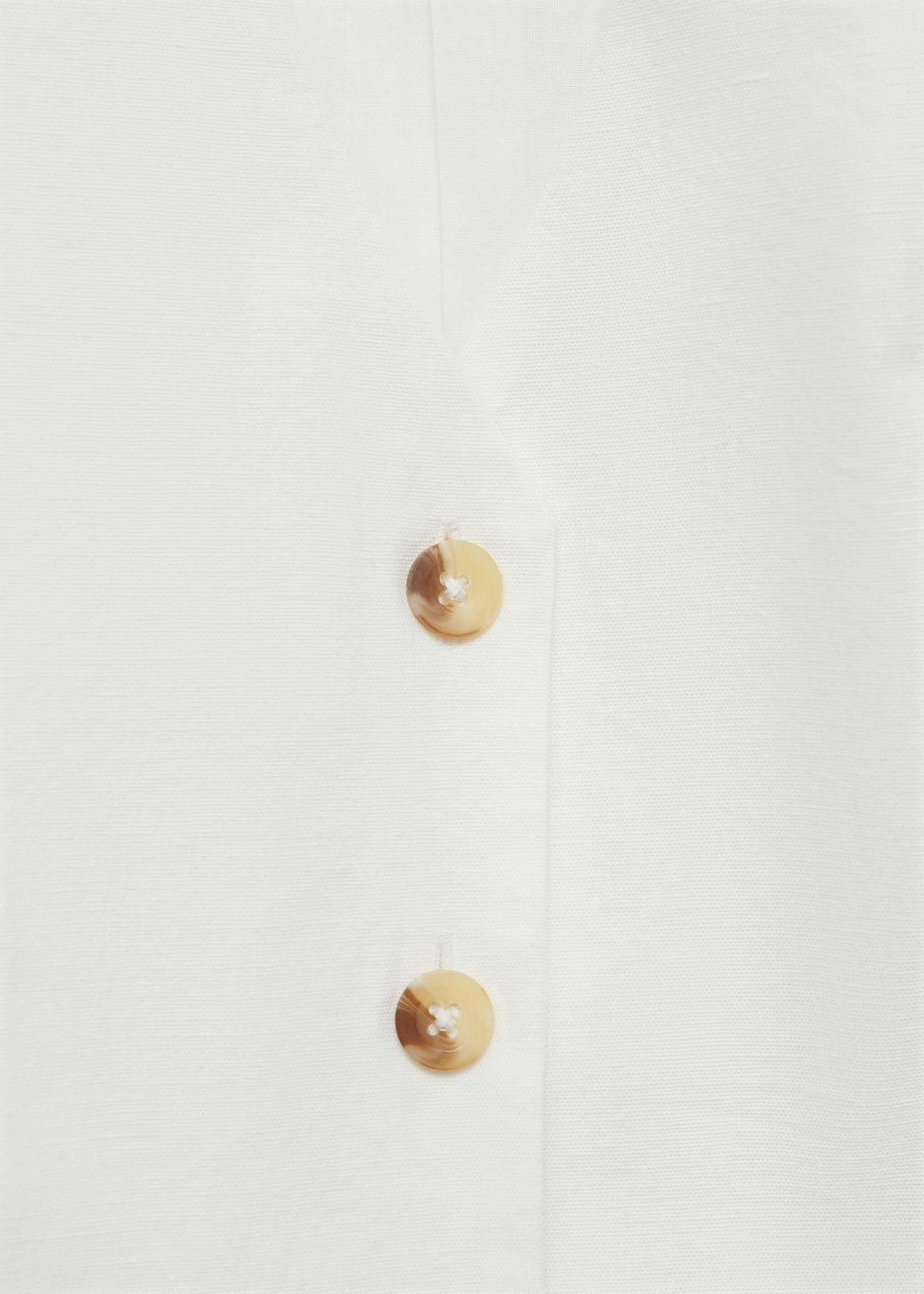 Chaleco lino botones - Detalle del artículo 8, Blanco roto. Ref: 67085155-00.