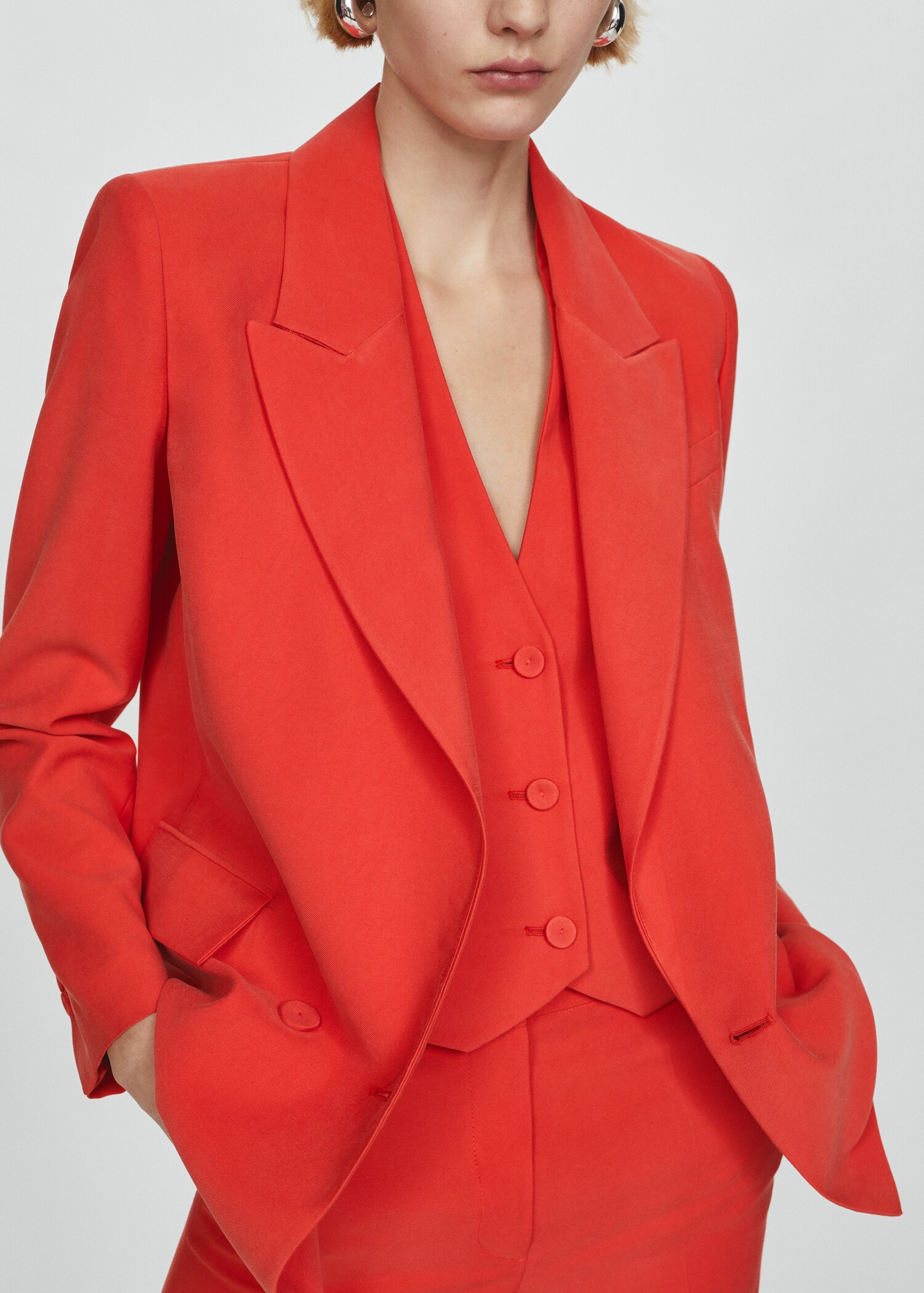 Suit waistcoat with buttons - Details of the article 2