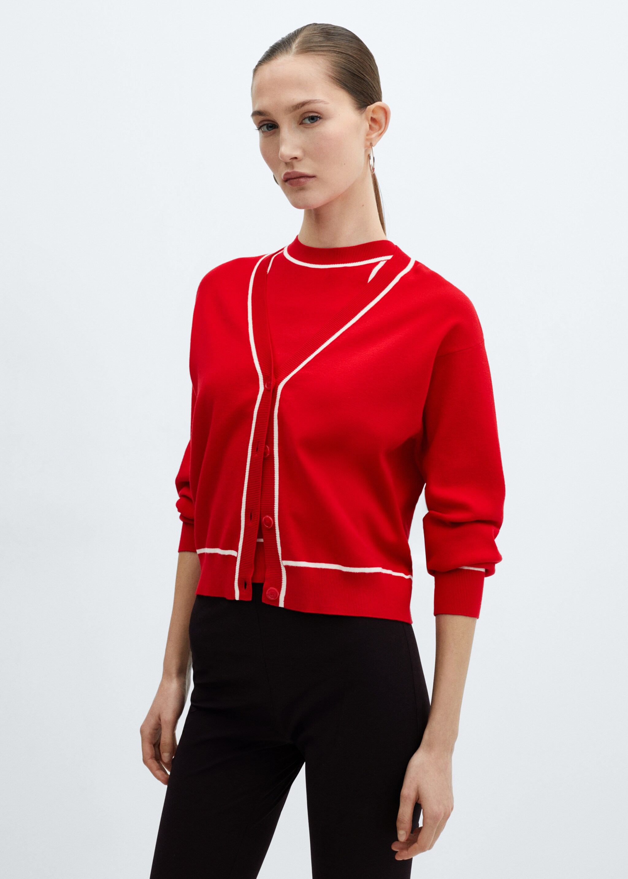 Cardigan mit Kontrastborten - Mittlere Ansicht