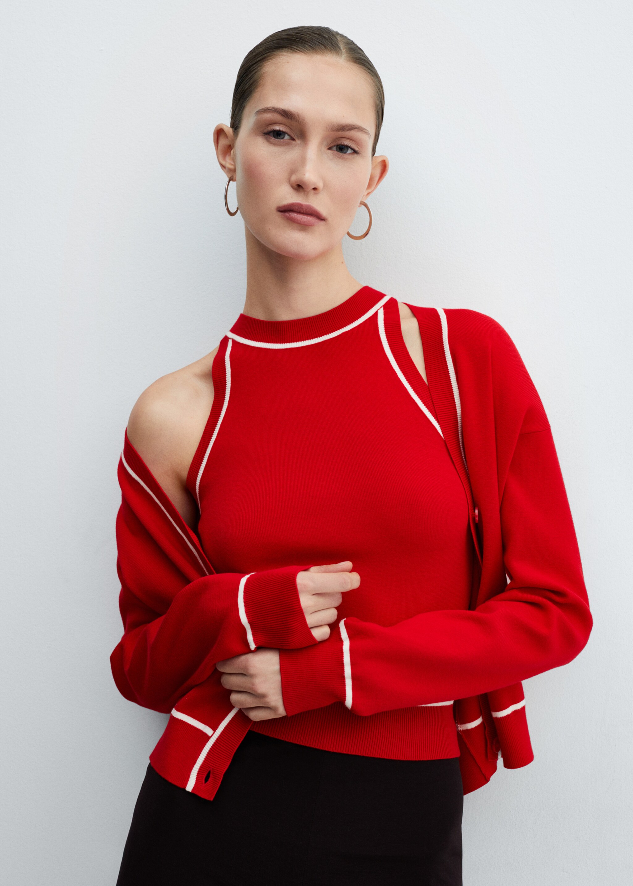 Cardigan mit Kontrastborten - Detail des Artikels 2