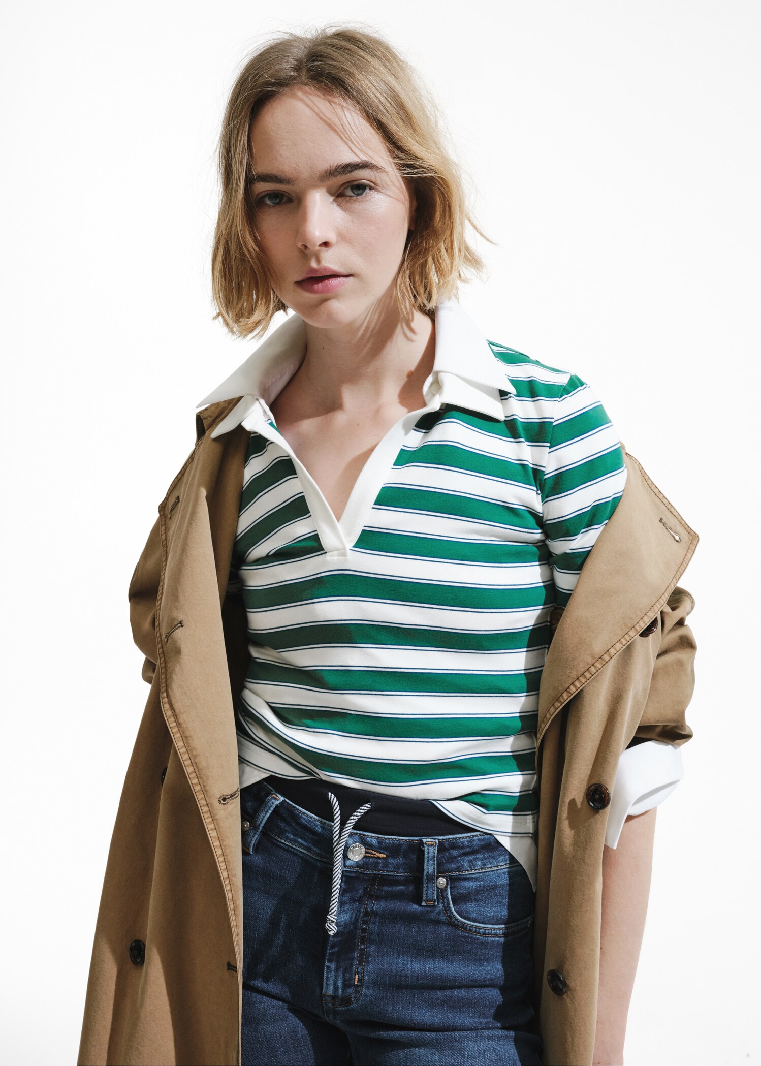 V-neck striped polo shirt - Details of the article 7
