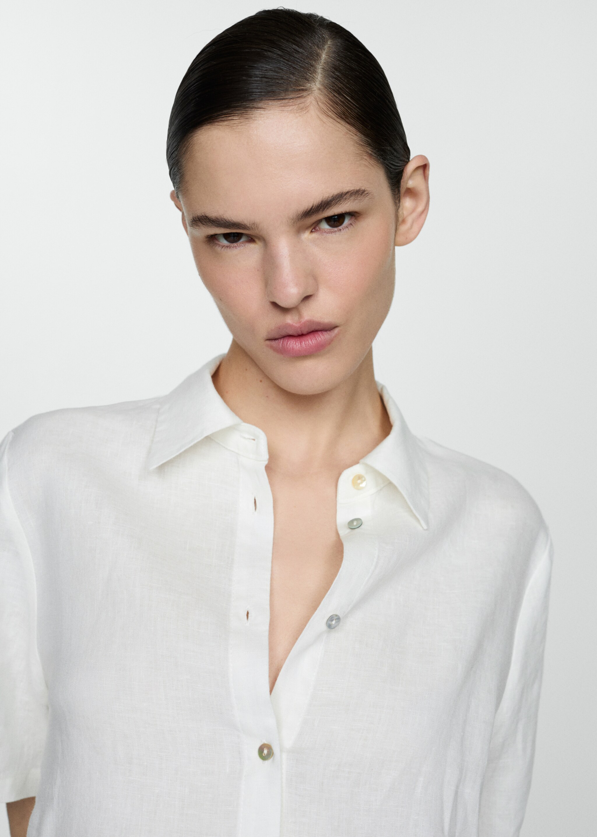 Linen pyjama shirt - Details of the article 1