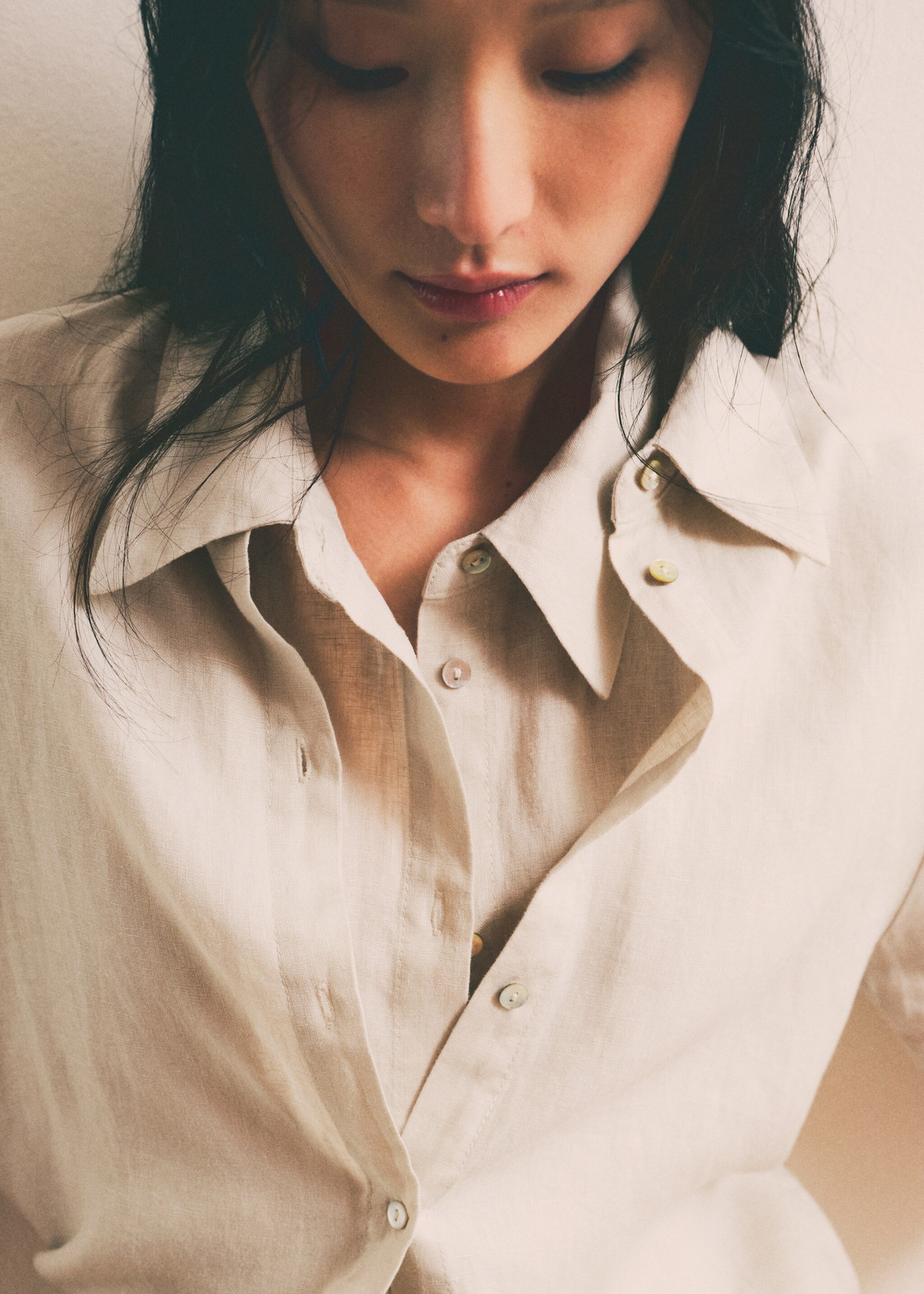 Linen pyjama shirt - Details of the article 6