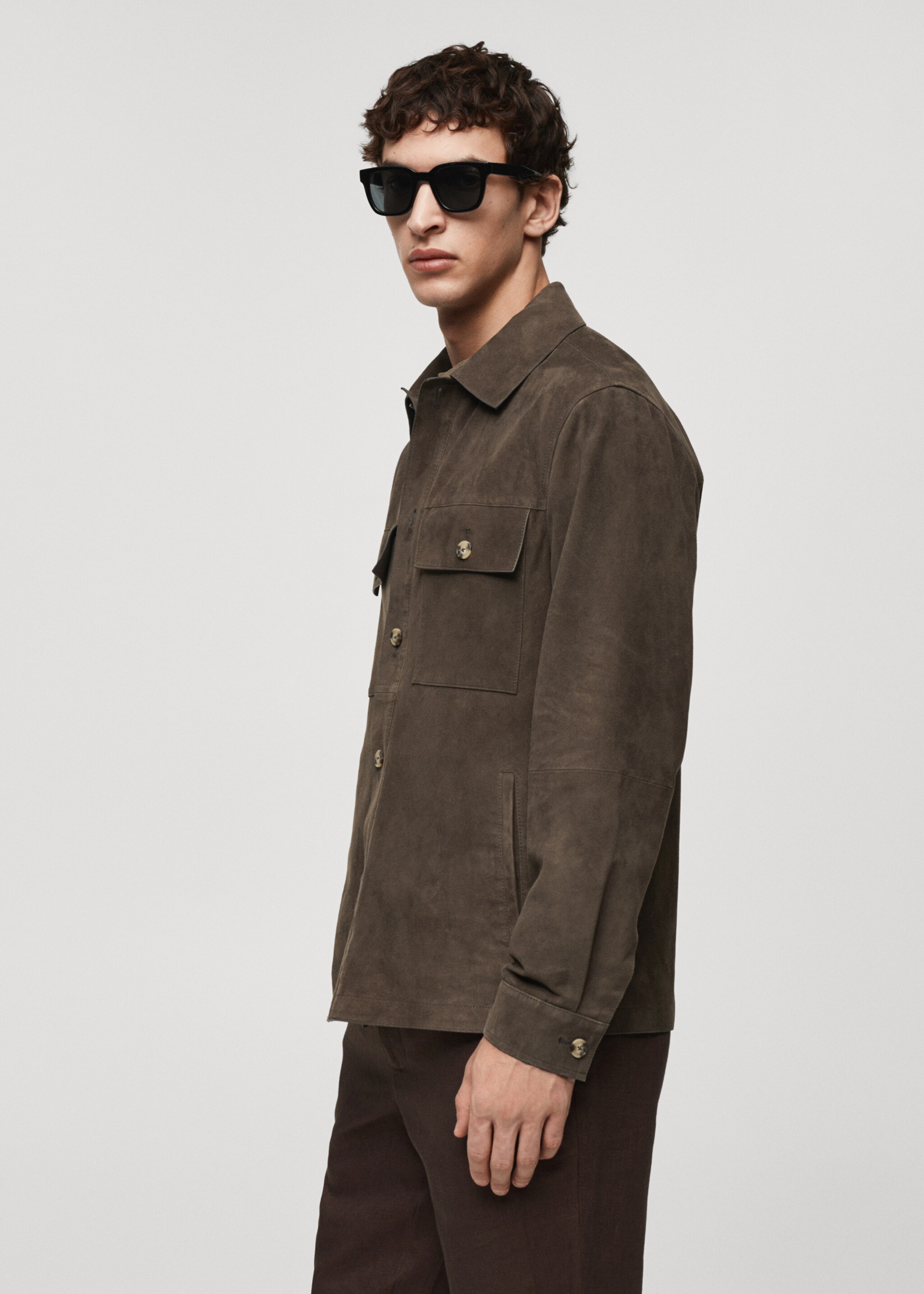 Suede jacket with pockets - Details of the article 2