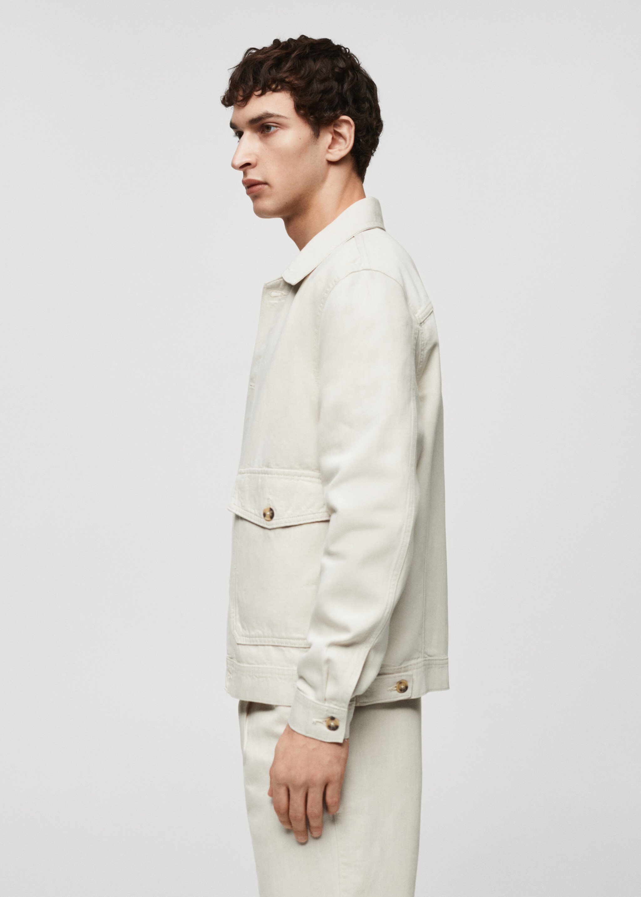 Linen cotton overshirt with pockets - Details of the article 2