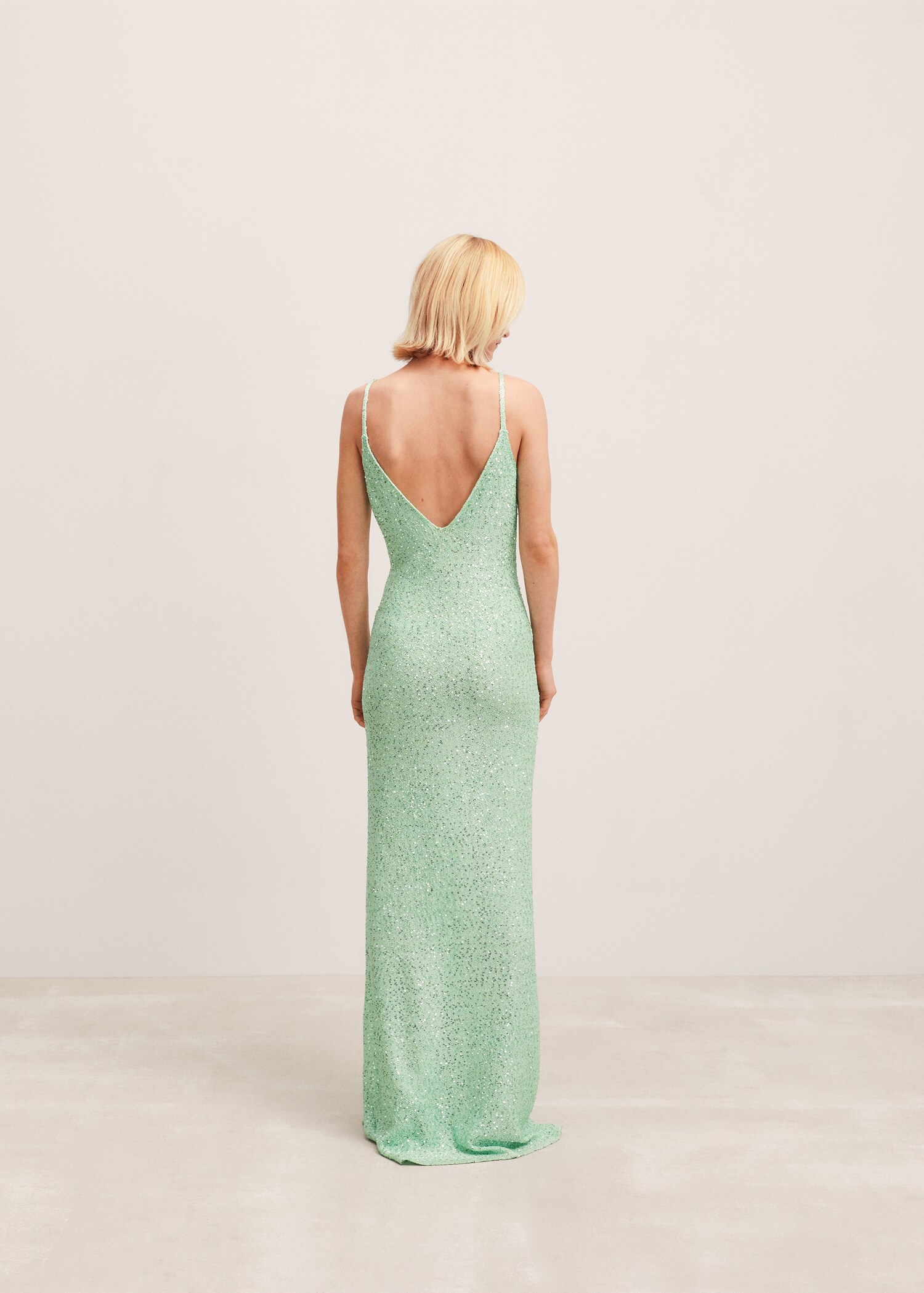 Sequined dress with flower detail - Reverse of the article