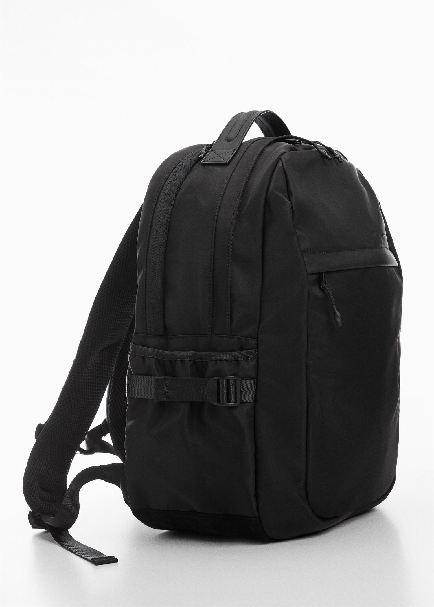 Mochila nylon multi bolsillos - Plano medio
