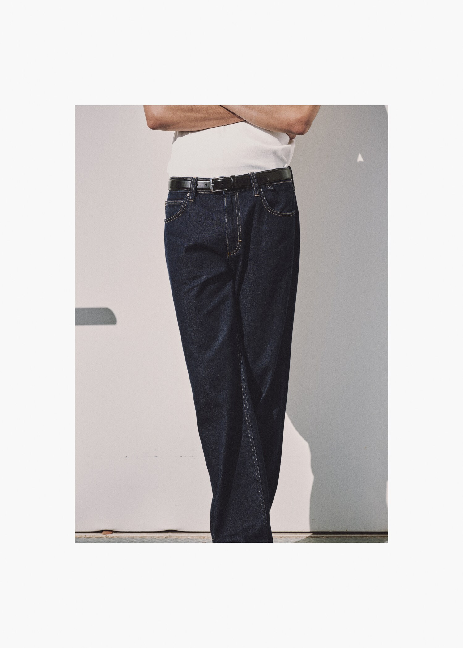 Jeans relaxed fit lavado oscuro - Detalle del artículo 5