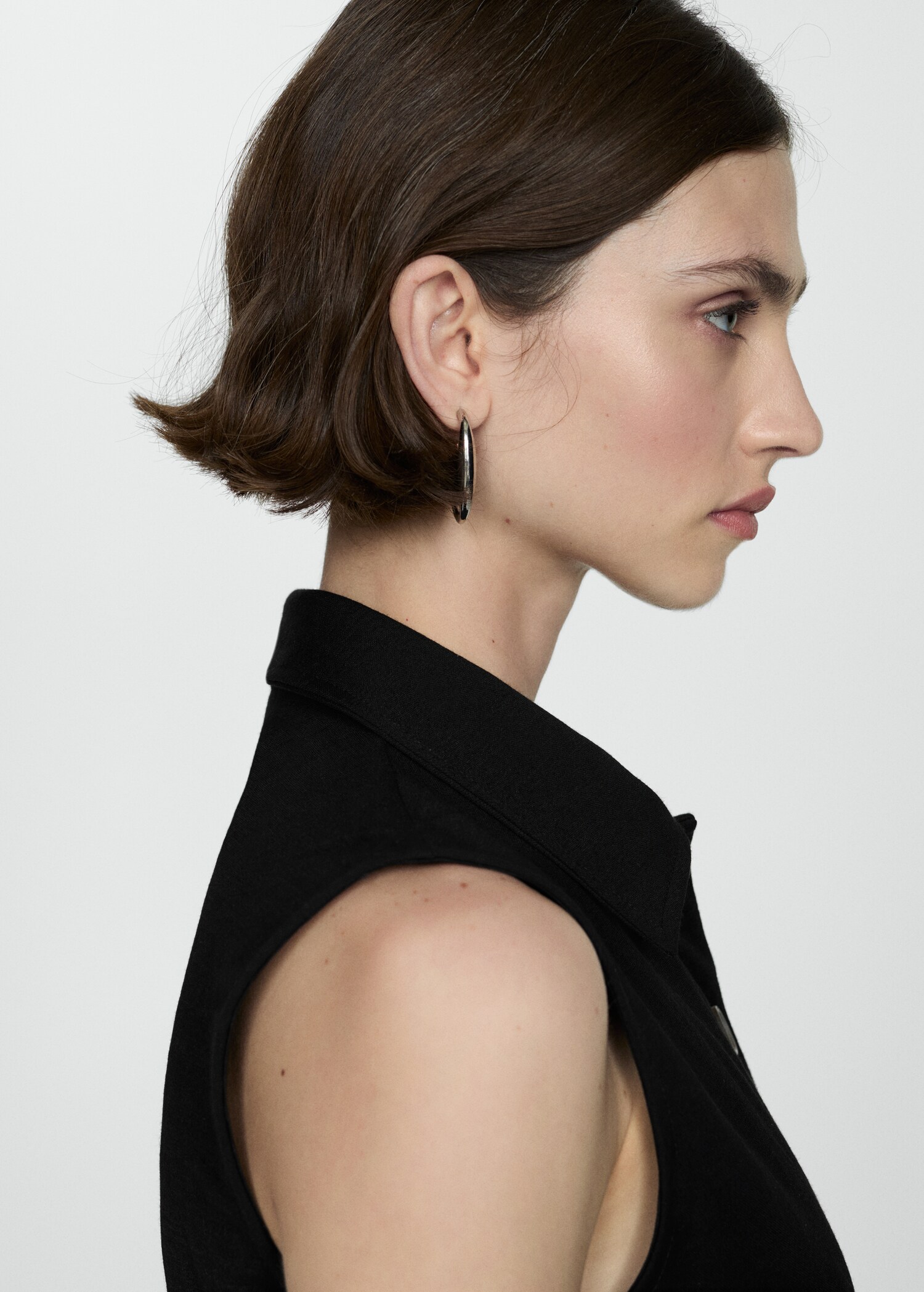 Shirt-collar waistcoat - Details of the article 1