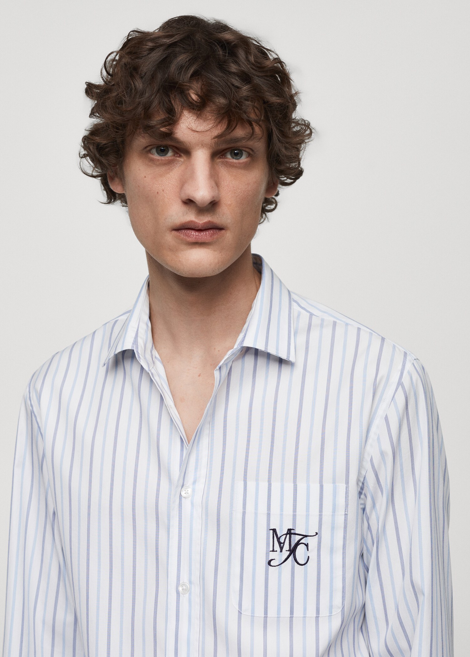 Classic-fit cotton striped embroidered shirt - Details of the article 1